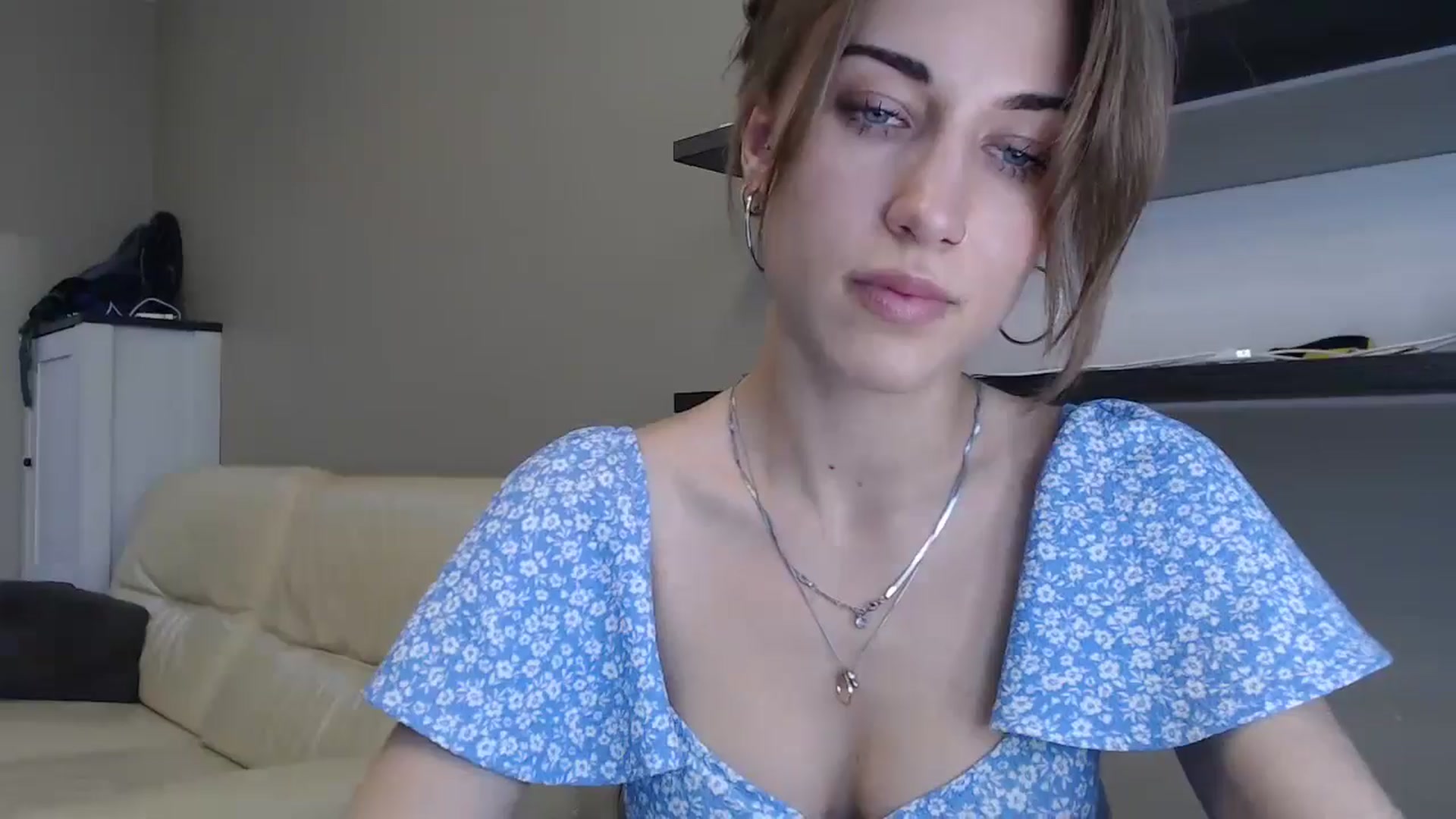Gallery image thumbnail from GalaxyAnisia's myfreecams stream on, 08/11/2024, 17:54 image 2 of 20