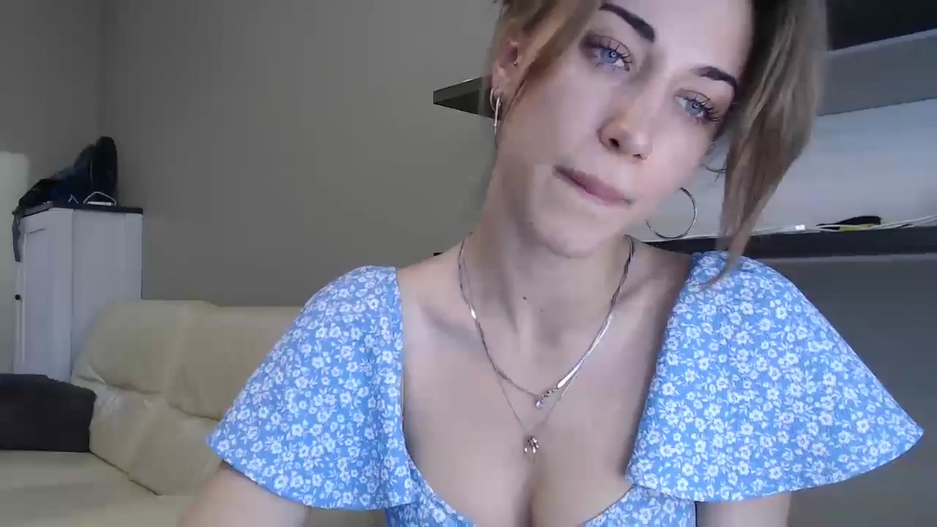 Gallery image thumbnail from GalaxyAnisia's myfreecams stream on, 08/11/2024, 17:54 image 1 of 20