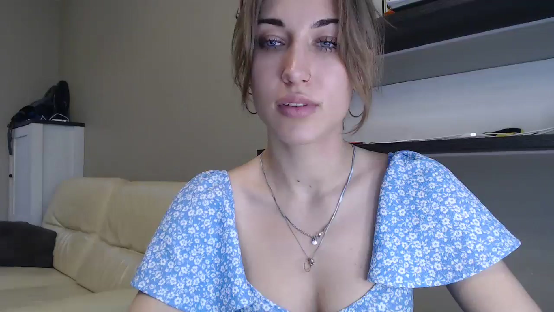 Gallery image thumbnail from GalaxyAnisia's myfreecams stream on, 08/11/2024, 17:54 image 11 of 20