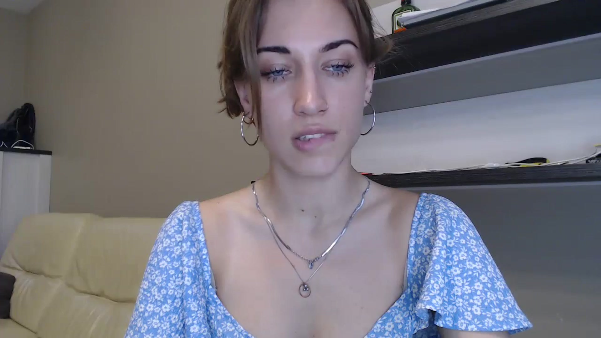 Gallery image thumbnail from GalaxyAnisia's myfreecams stream on, 08/11/2024, 18:10 image 9 of 20