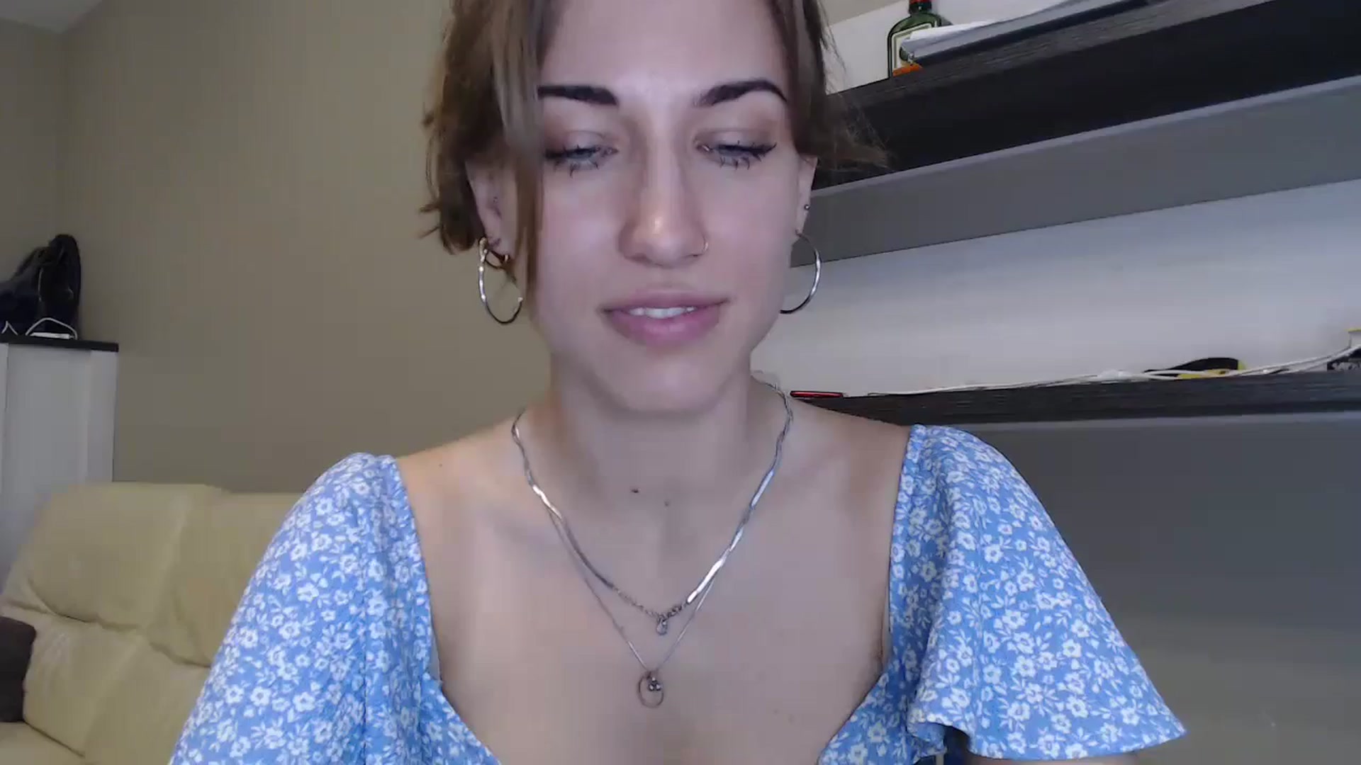 Gallery image thumbnail from GalaxyAnisia's myfreecams stream on, 08/11/2024, 18:10 image 13 of 20