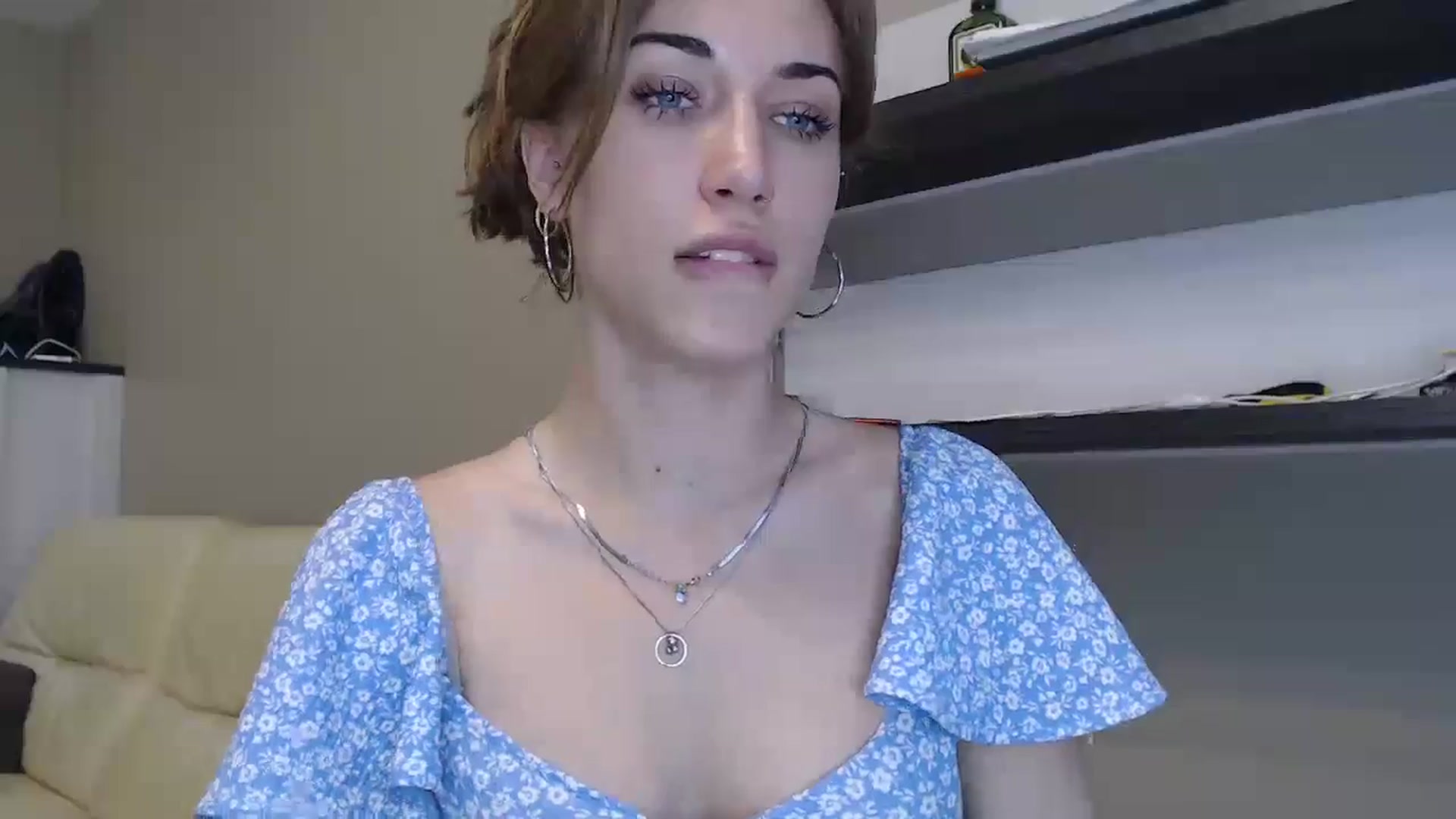 Gallery image thumbnail from GalaxyAnisia's myfreecams stream on, 08/11/2024, 18:10 image 3 of 20