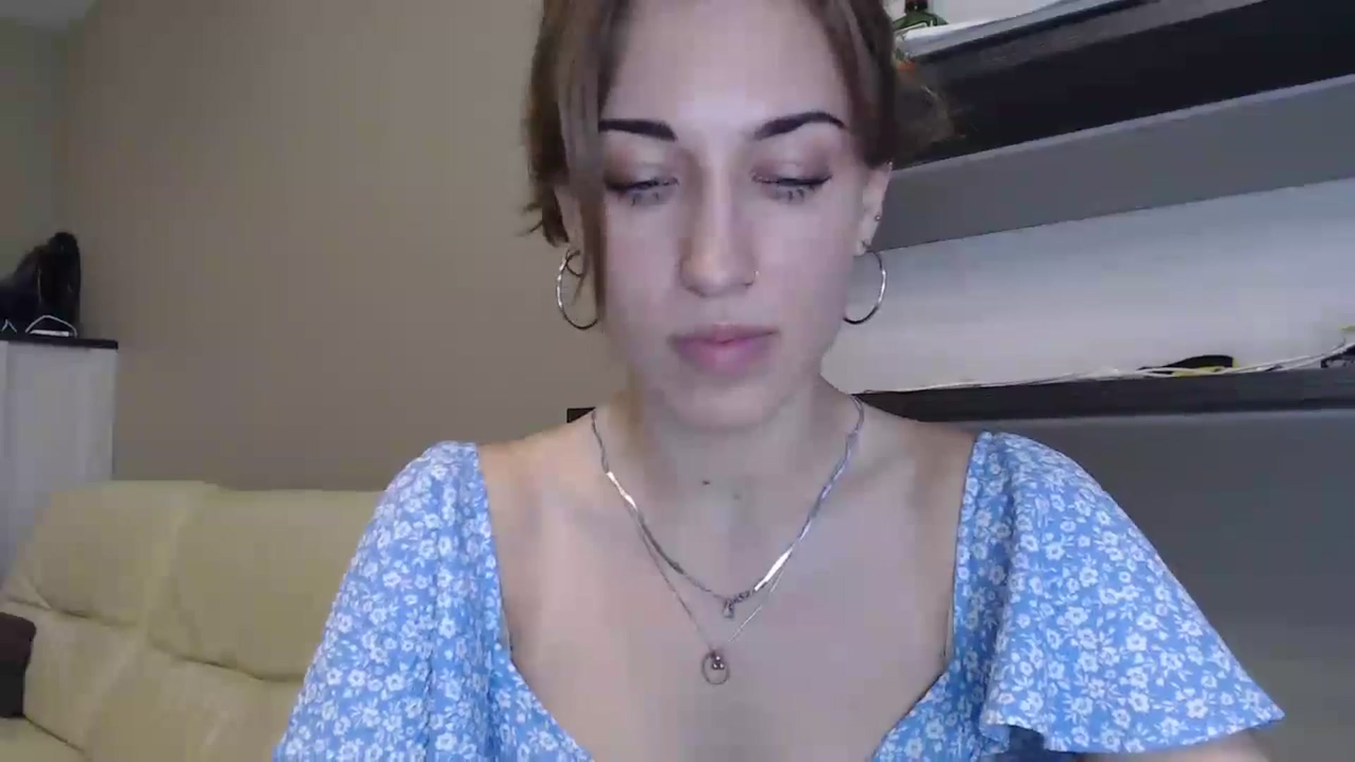 Gallery image thumbnail from GalaxyAnisia's myfreecams stream on, 08/11/2024, 18:10 image 12 of 20