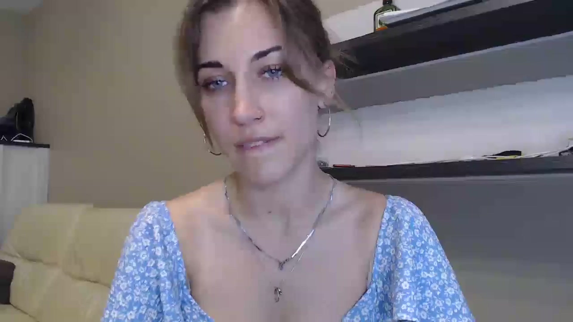 Gallery image thumbnail from GalaxyAnisia's myfreecams stream on, 08/11/2024, 18:10 image 17 of 20