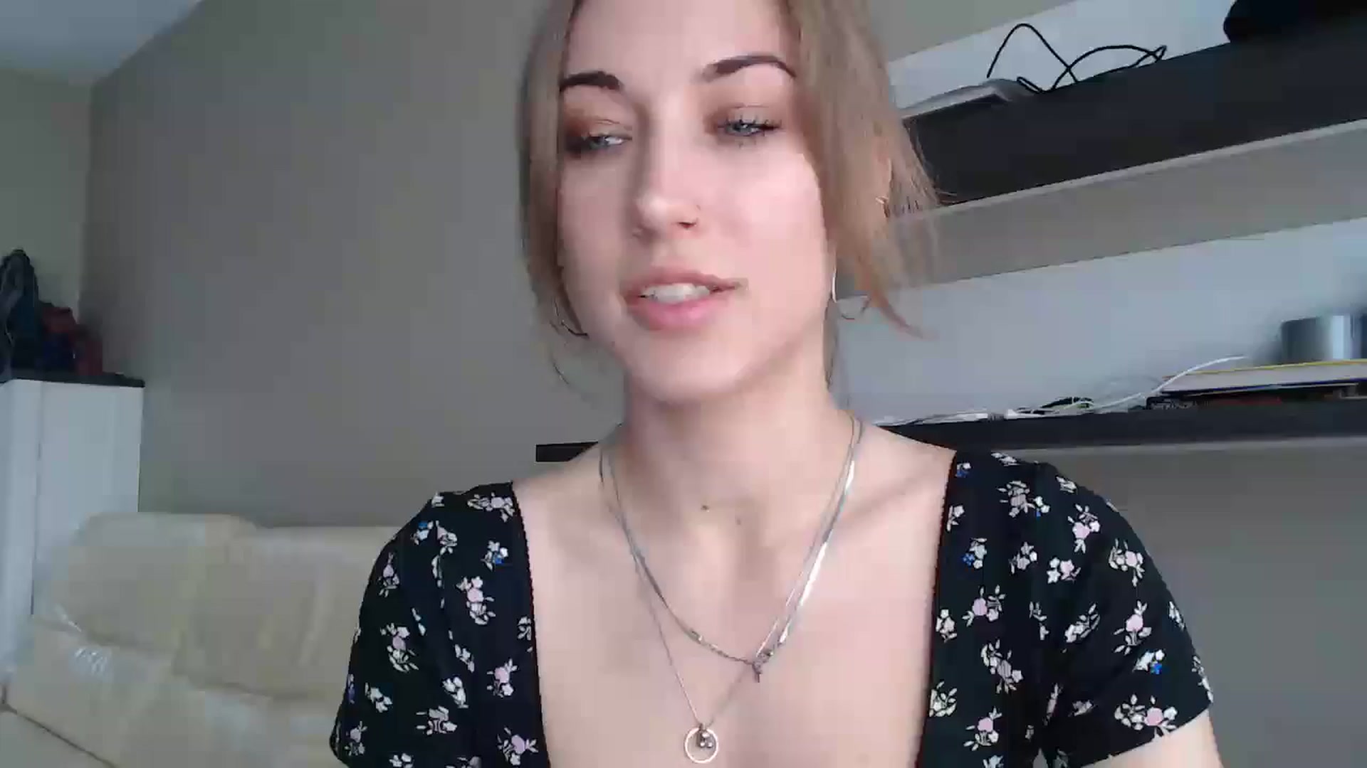 Gallery image thumbnail from GalaxyAnisia's myfreecams stream on, 08/12/2024, 16:33 image 14 of 20
