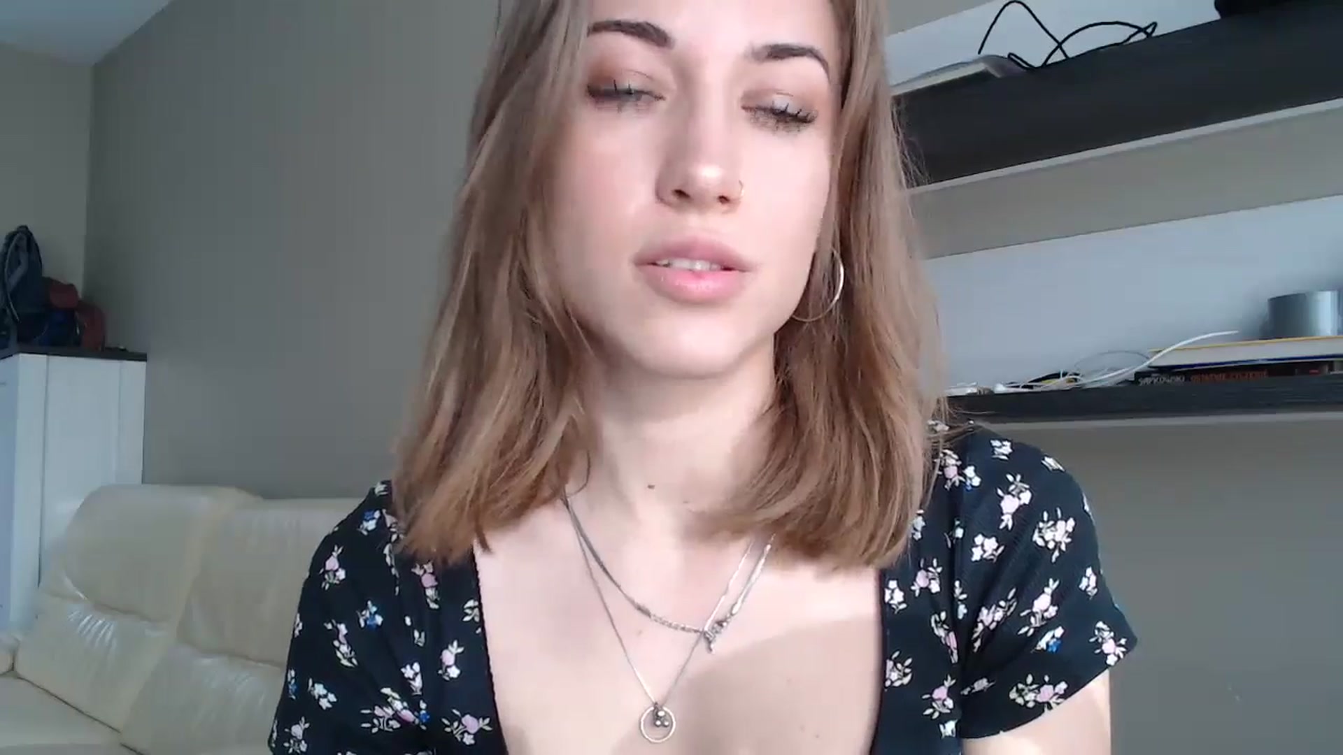 Gallery image thumbnail from GalaxyAnisia's myfreecams stream on, 08/12/2024, 16:33 image 20 of 20