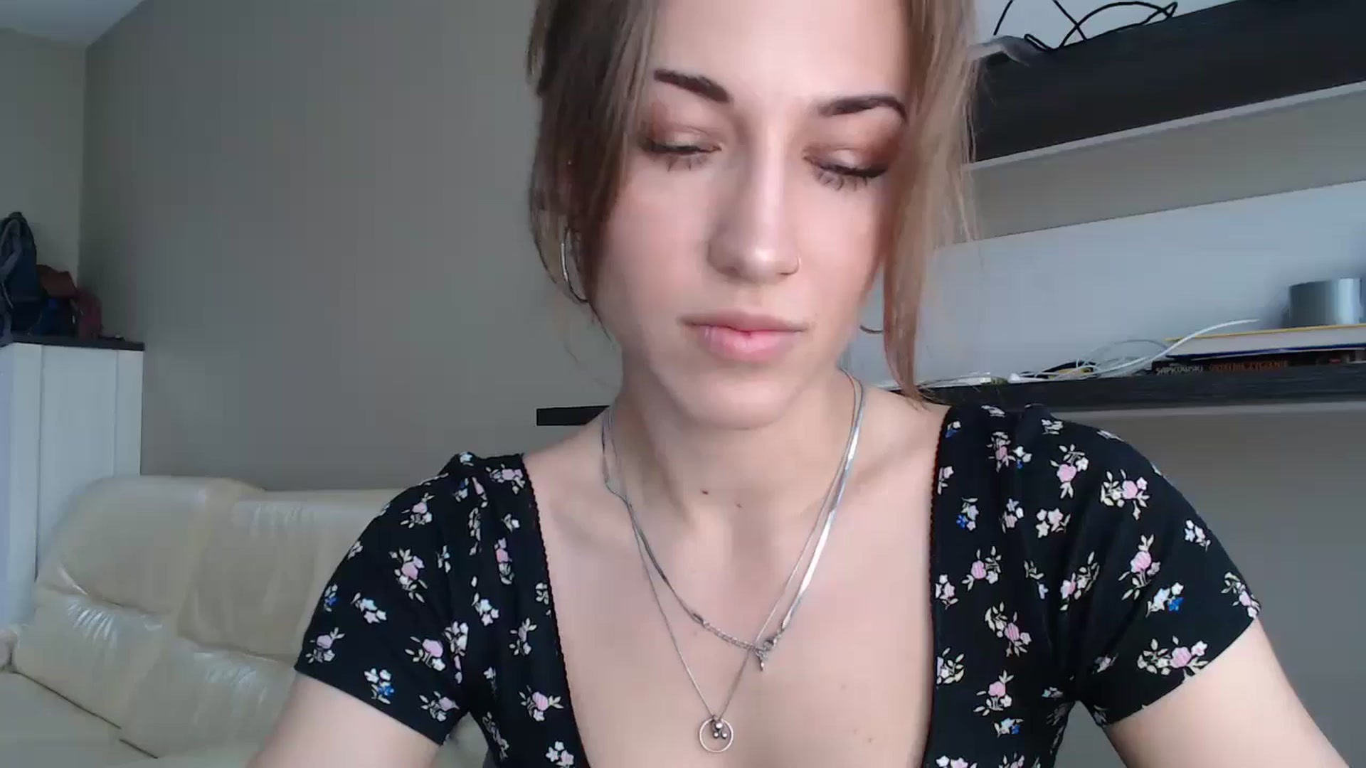 Gallery image thumbnail from GalaxyAnisia's myfreecams stream on, 08/12/2024, 16:33 image 11 of 20
