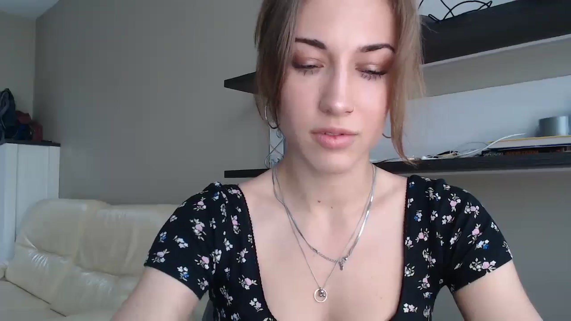 Gallery image thumbnail from GalaxyAnisia's myfreecams stream on, 08/12/2024, 16:33 image 10 of 20