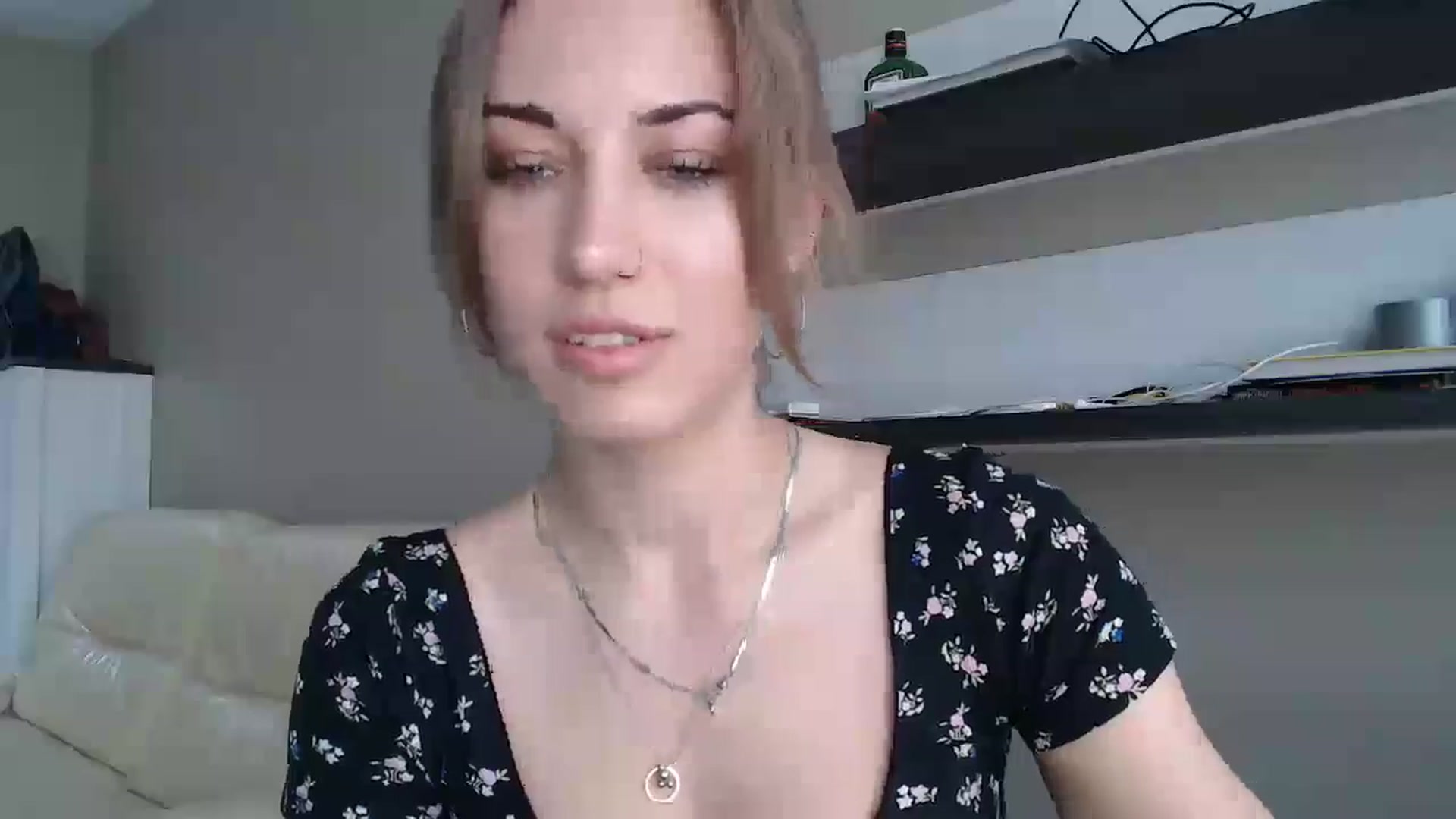 Gallery image thumbnail from GalaxyAnisia's myfreecams stream on, 08/12/2024, 16:33 image 9 of 20