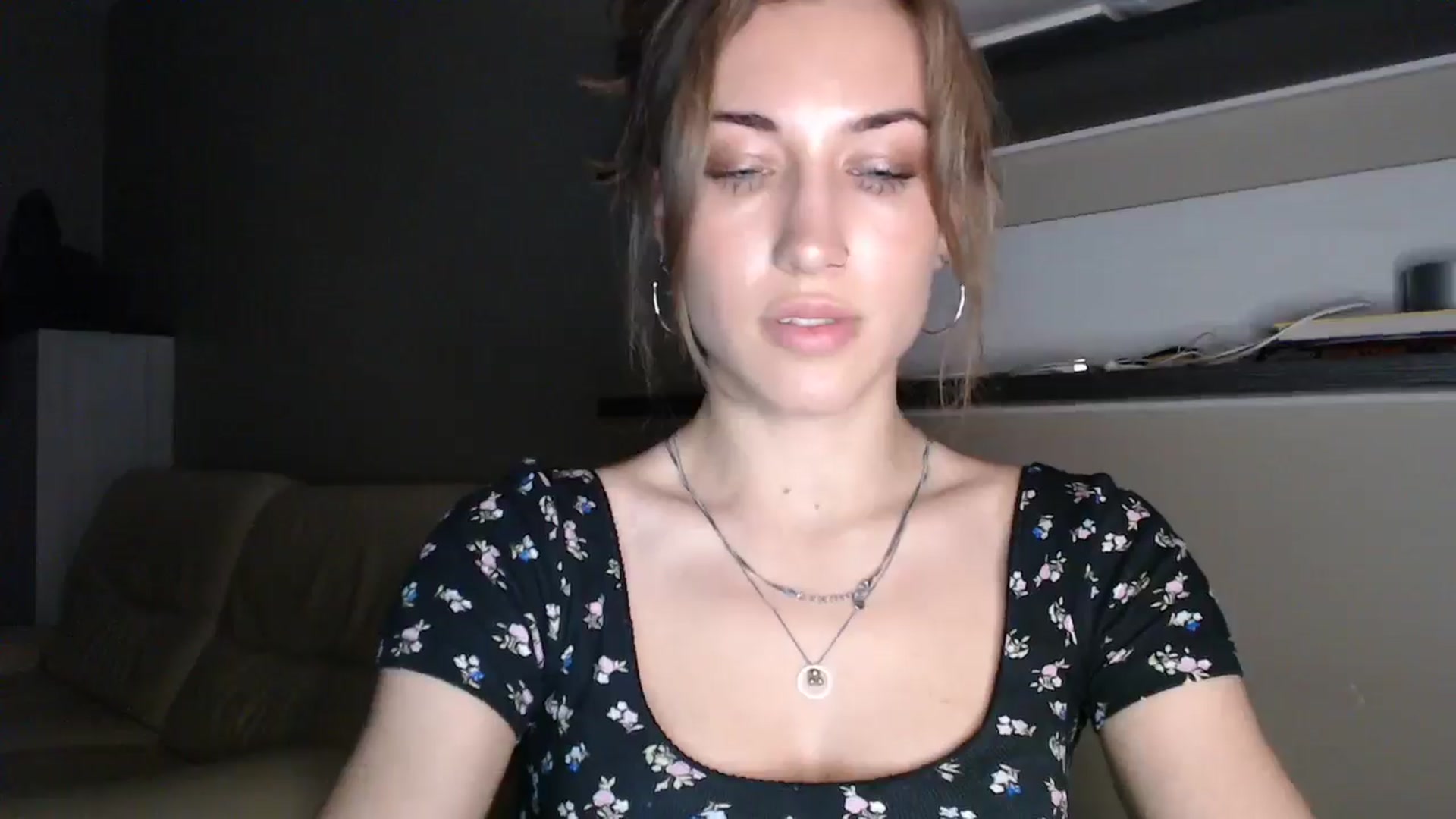 Gallery image thumbnail from GalaxyAnisia's myfreecams stream on, 08/12/2024, 19:01 image 17 of 20