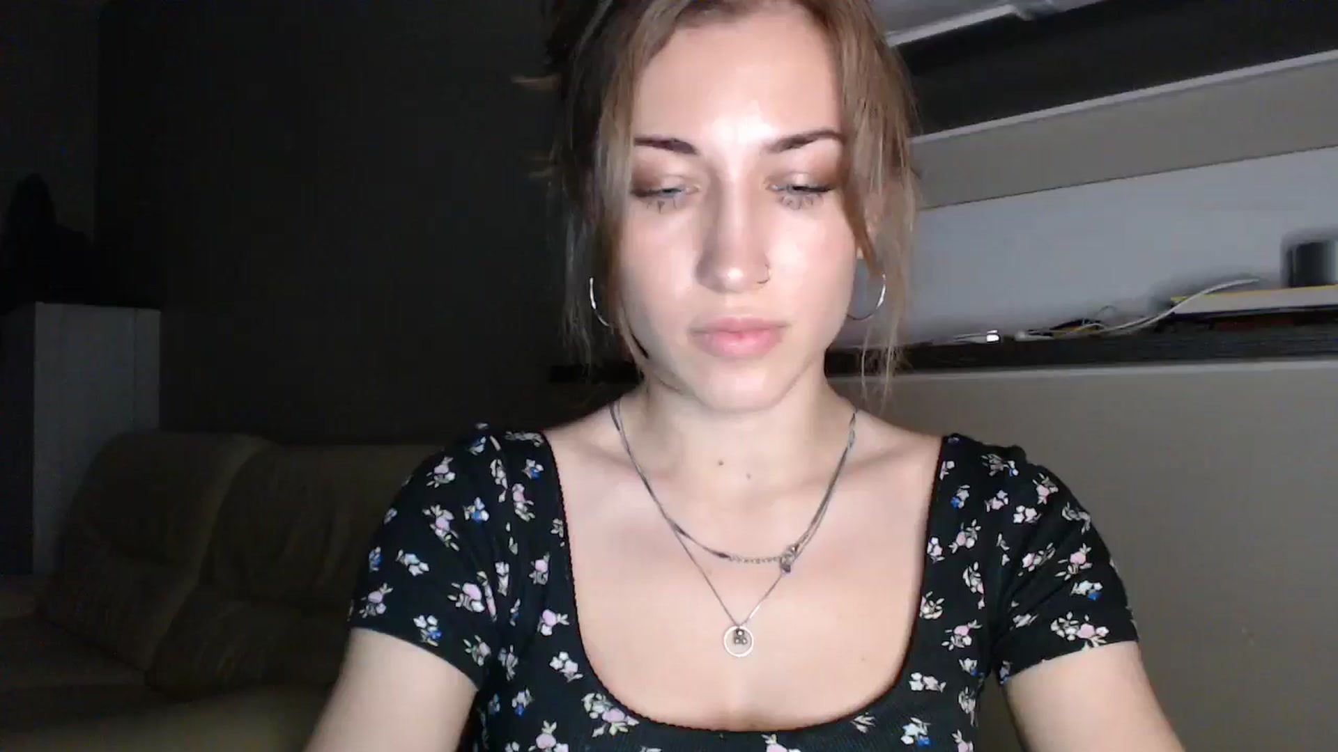 Gallery image thumbnail from GalaxyAnisia's myfreecams stream on, 08/12/2024, 19:01 image 16 of 20