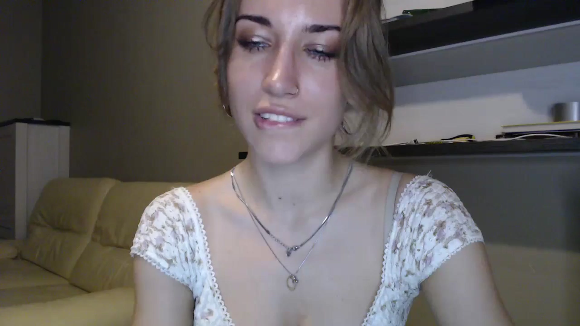 Gallery image thumbnail from GalaxyAnisia's myfreecams stream on, 08/14/2024, 02:57 image 12 of 20