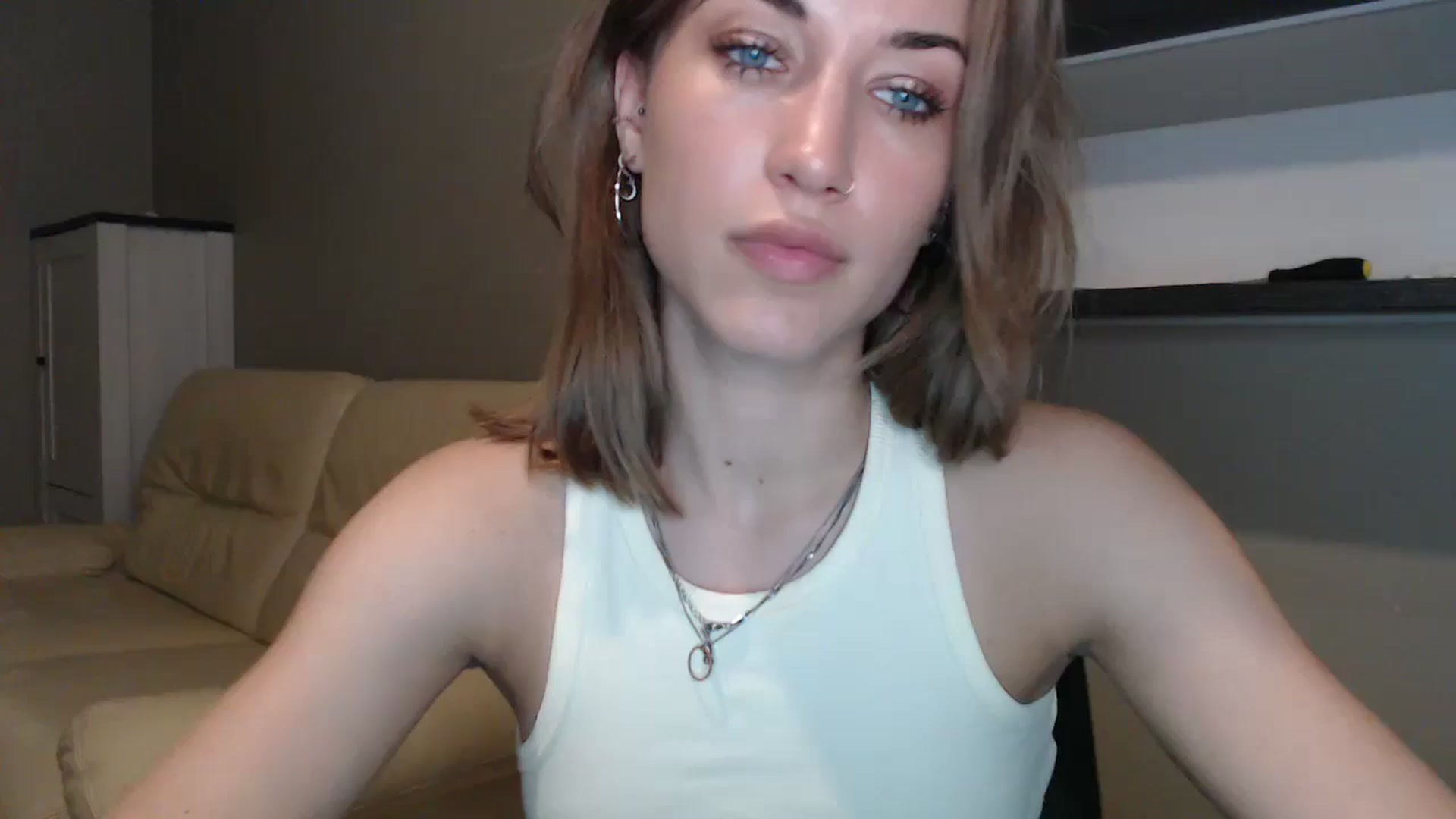 Gallery image thumbnail from GalaxyAnisia's myfreecams stream on, 08/17/2024, 21:05 image 20 of 20