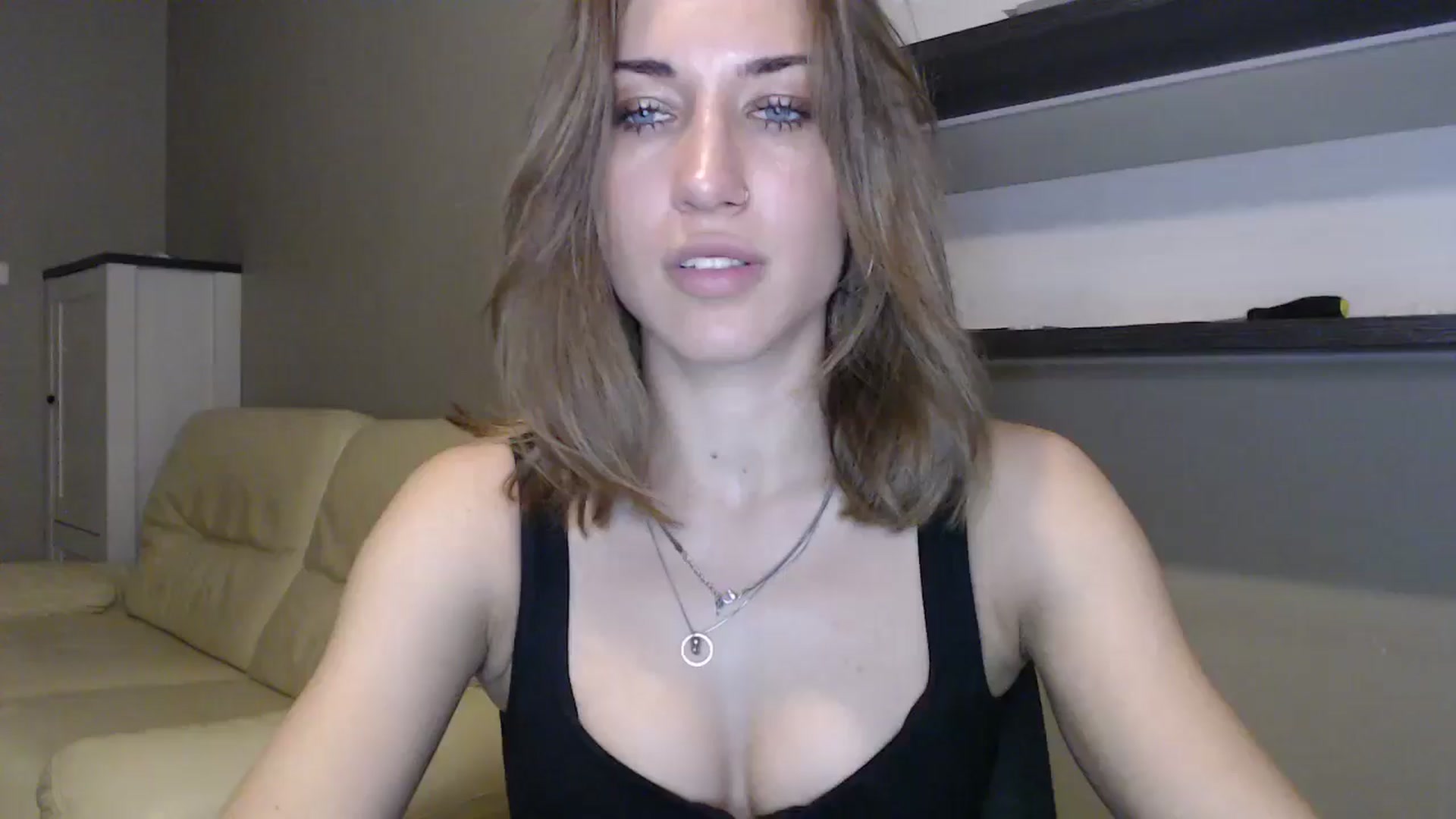 Gallery image thumbnail from GalaxyAnisia's myfreecams stream on, 08/17/2024, 23:21 image 18 of 20