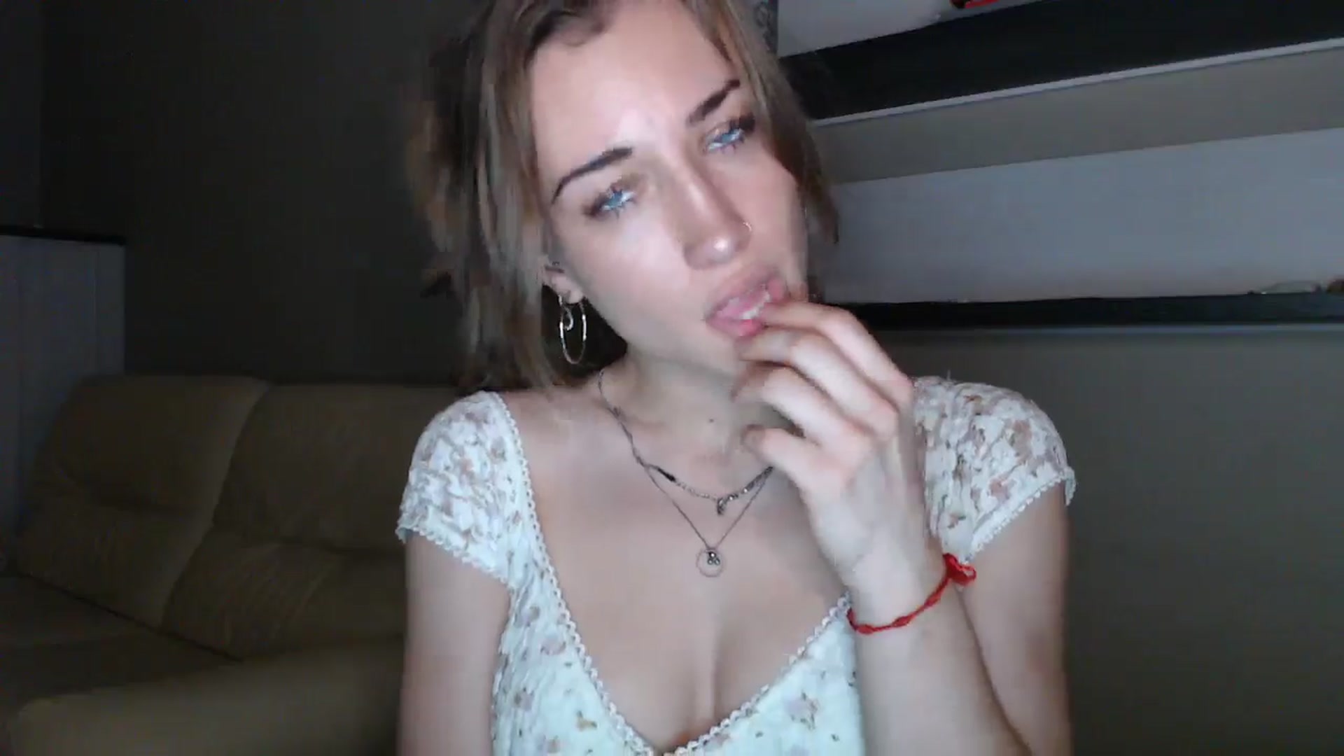 Gallery image thumbnail from GalaxyAnisia's myfreecams stream on, 08/20/2024, 21:58 image 17 of 20
