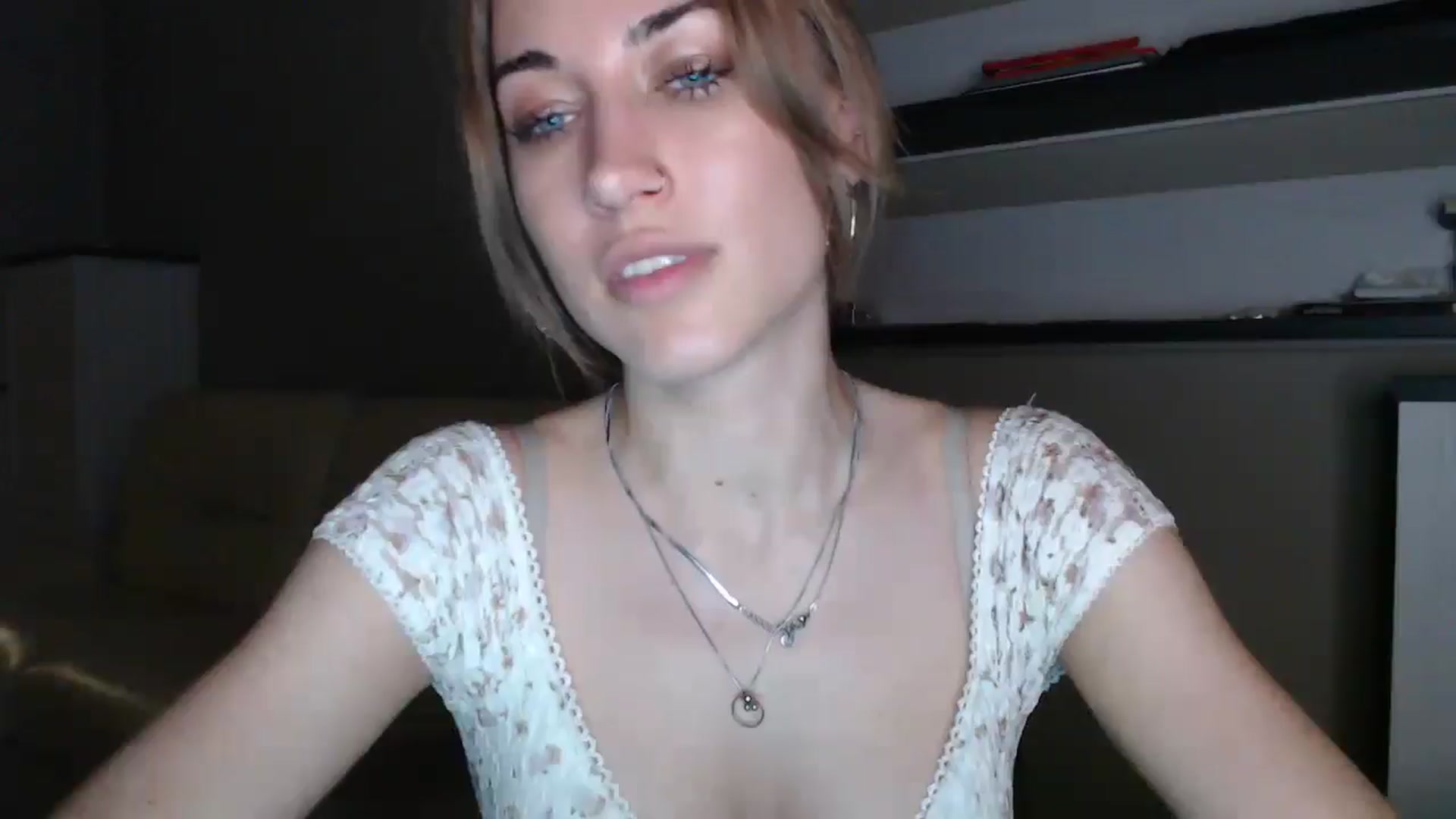 Gallery image thumbnail from GalaxyAnisia's myfreecams stream on, 08/20/2024, 22:52 image 7 of 20