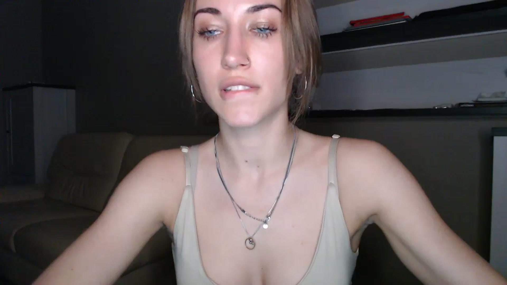 Gallery image thumbnail from GalaxyAnisia's myfreecams stream on, 08/21/2024, 19:13 image 5 of 20