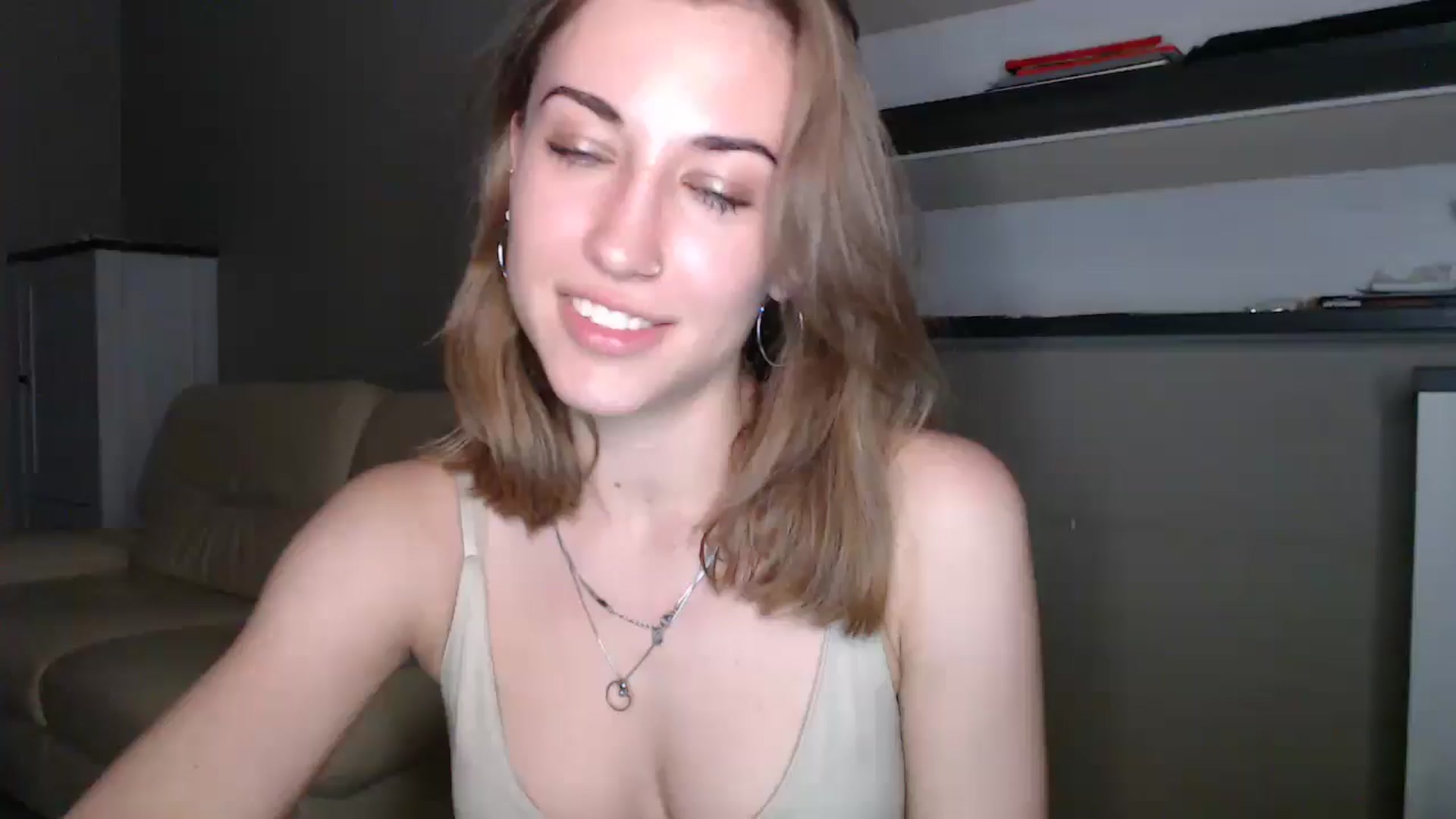 Gallery image thumbnail from GalaxyAnisia's myfreecams stream on, 08/21/2024, 19:13 image 9 of 20