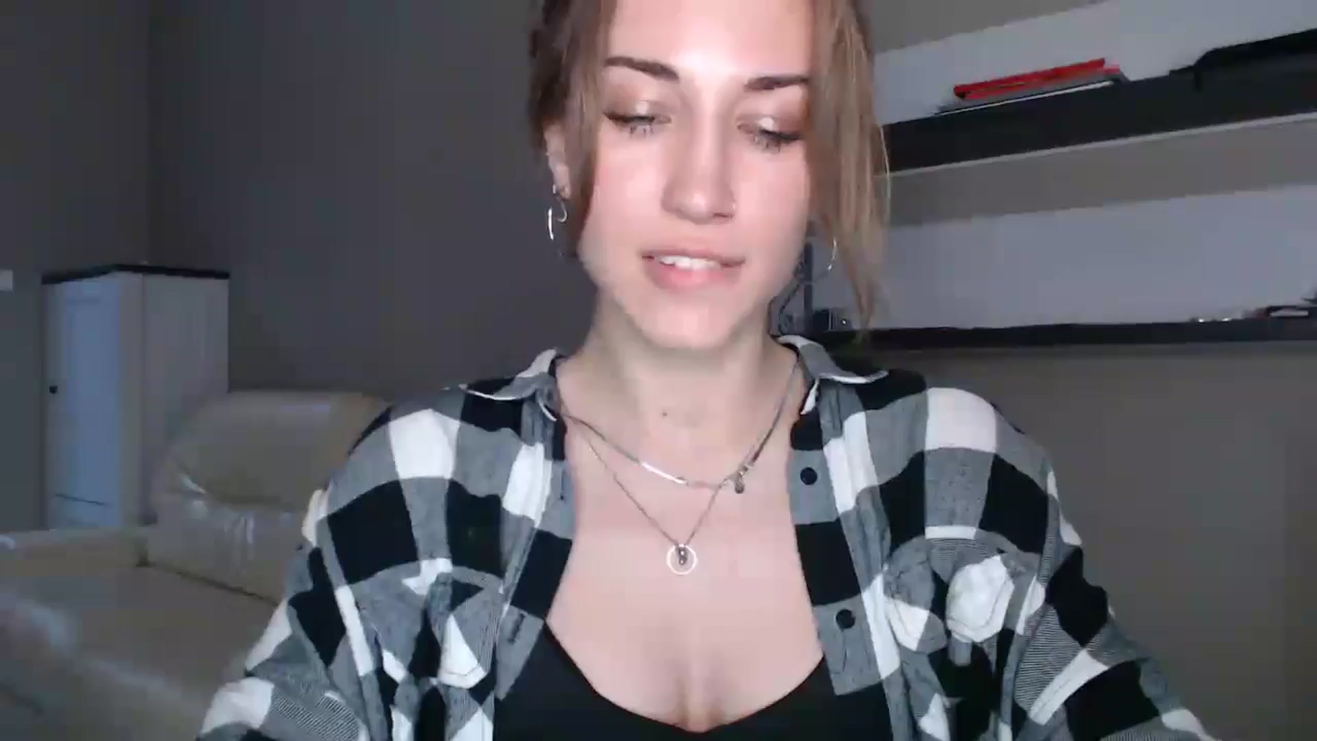 Gallery image thumbnail from GalaxyAnisia's myfreecams stream on, 08/22/2024, 18:15 image 4 of 20