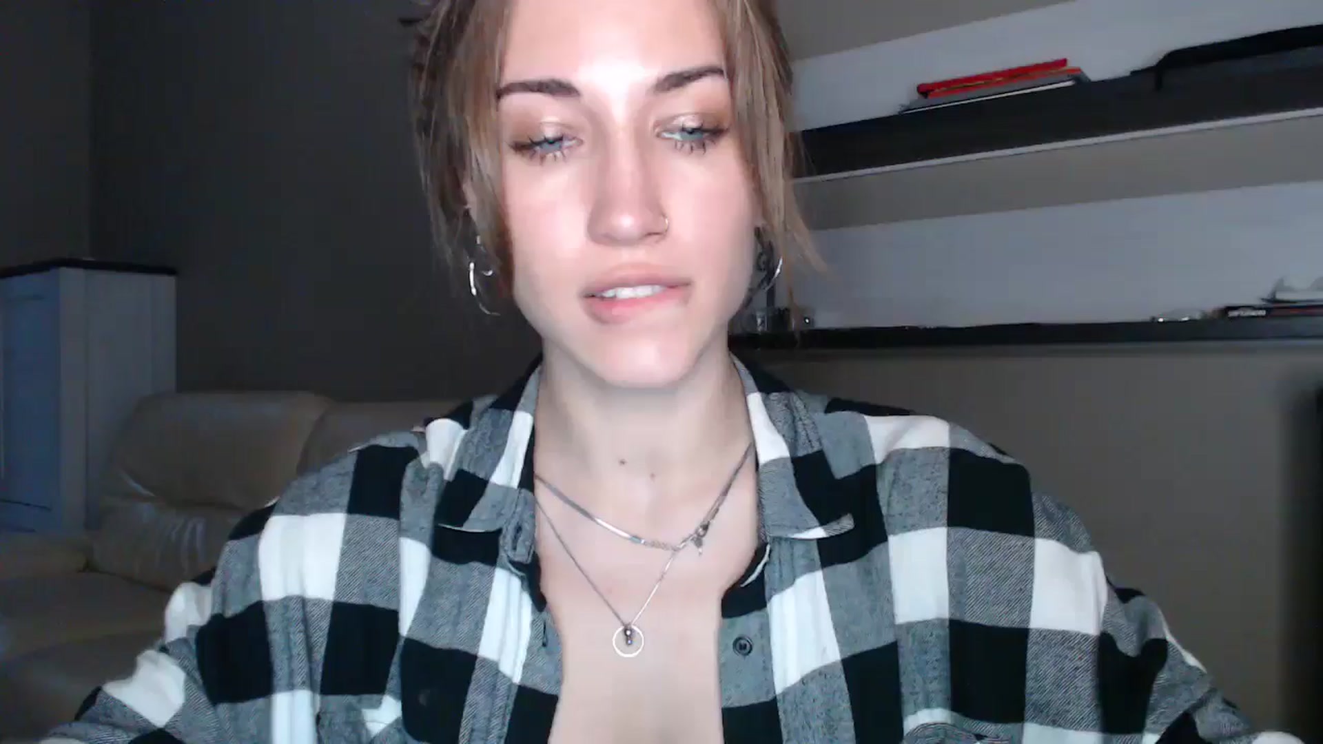 Gallery image thumbnail from GalaxyAnisia's myfreecams stream on, 08/22/2024, 18:15 image 13 of 20