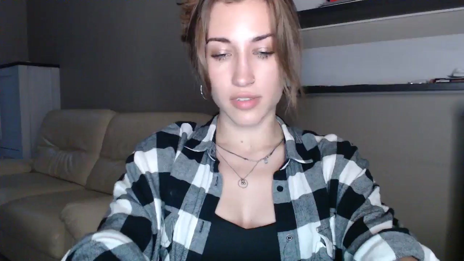 Gallery image thumbnail from GalaxyAnisia's myfreecams stream on, 08/22/2024, 18:15 image 16 of 20