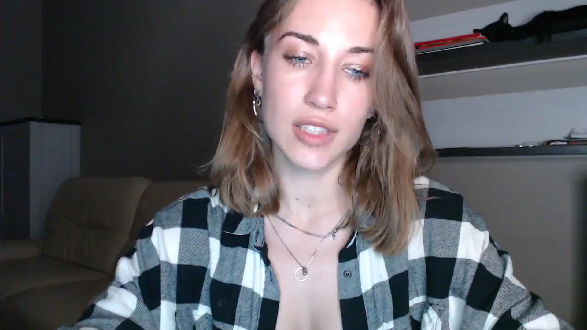 Gallery image thumbnail from GalaxyAnisia's myfreecams stream on, 08/22/2024, 18:58 image 18 of 20