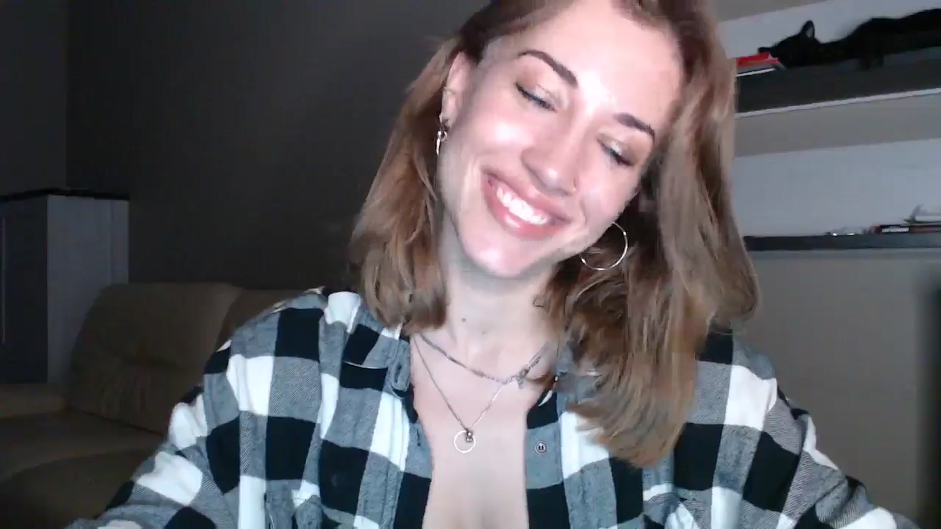 Gallery image thumbnail from GalaxyAnisia's myfreecams stream on, 08/22/2024, 18:58 image 19 of 20