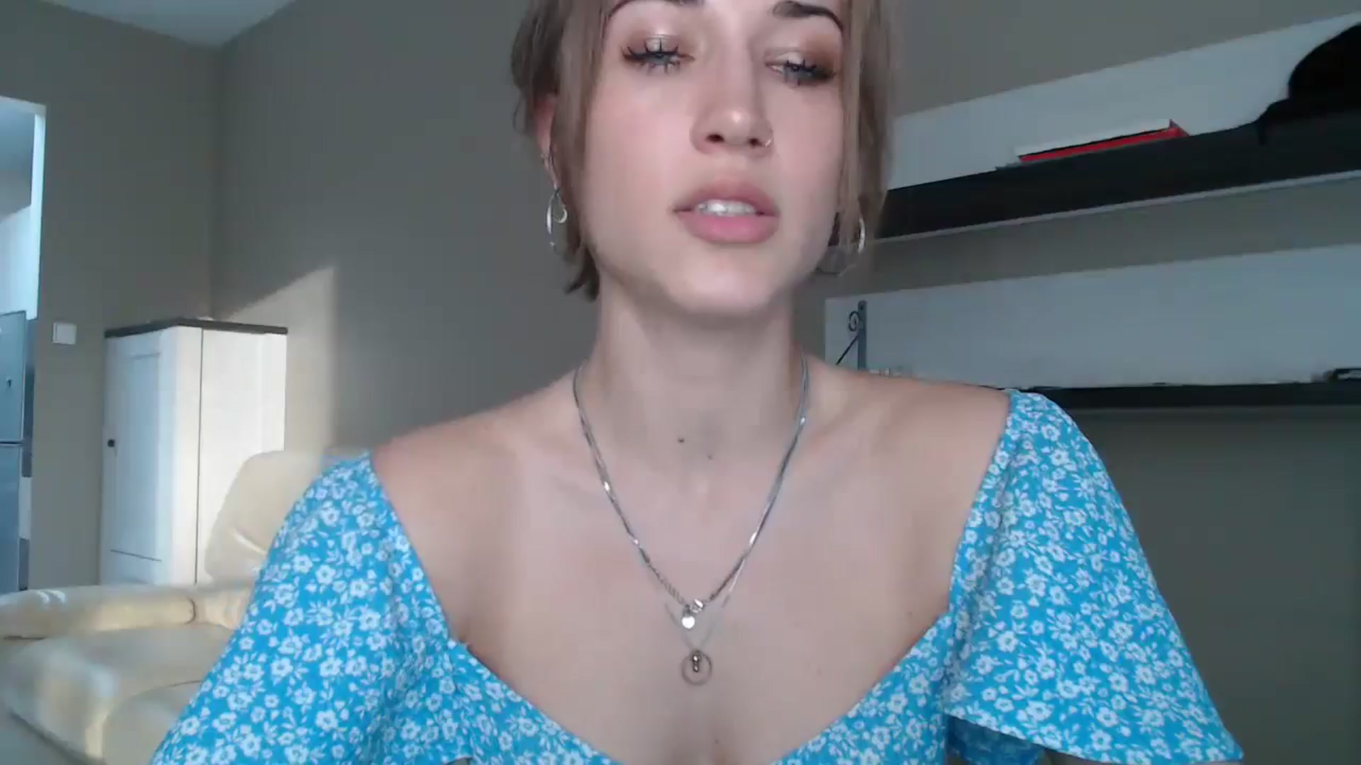 Gallery image thumbnail from GalaxyAnisia's myfreecams stream on, 08/23/2024, 16:54 image 19 of 20