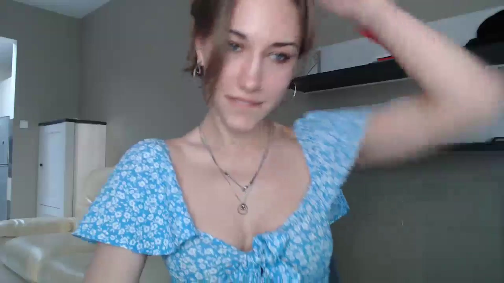 Gallery image thumbnail from GalaxyAnisia's myfreecams stream on, 08/23/2024, 16:54 image 10 of 20