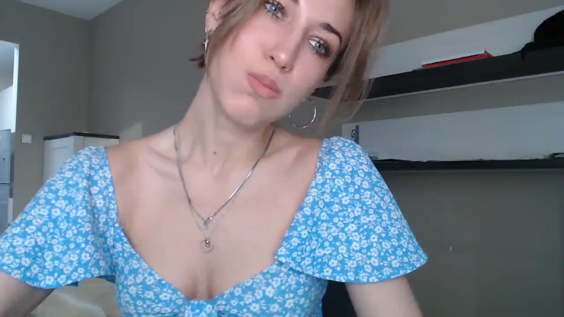 Gallery image thumbnail from GalaxyAnisia's myfreecams stream on, 08/23/2024, 16:54 image 13 of 20