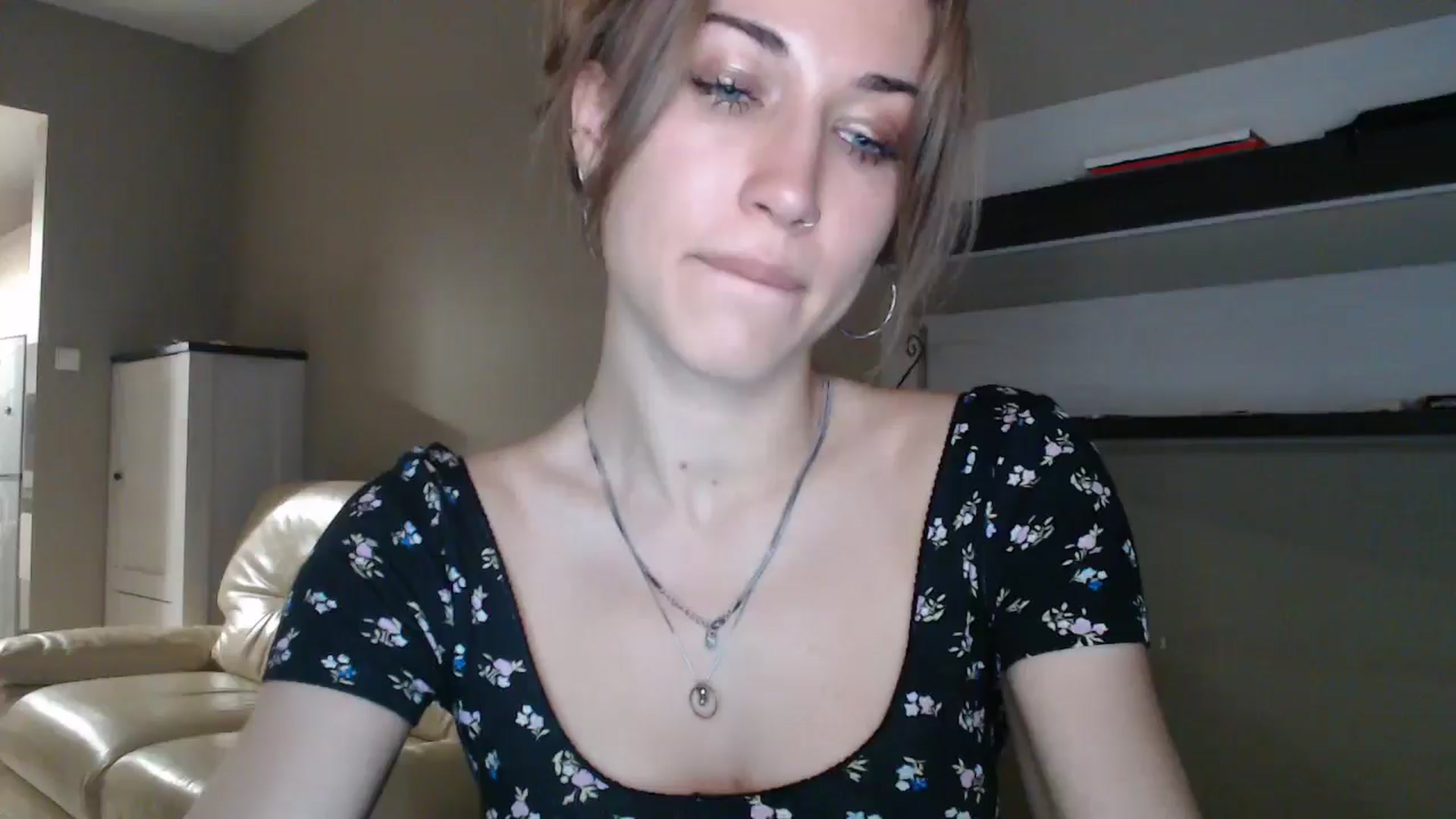 Gallery image thumbnail from GalaxyAnisia's myfreecams stream on, 08/23/2024, 19:19 image 19 of 20
