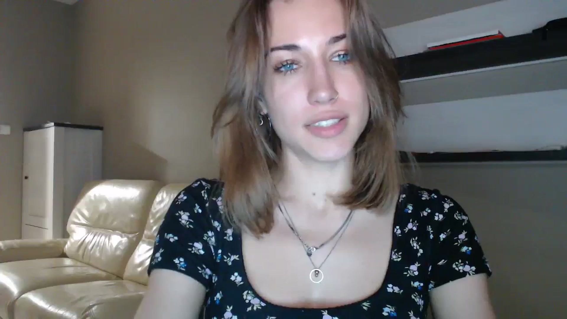 Gallery image thumbnail from GalaxyAnisia's myfreecams stream on, 08/23/2024, 20:02 image 8 of 20