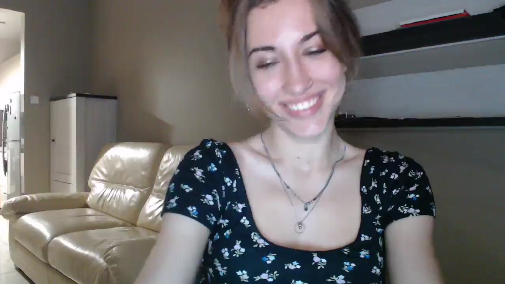 Gallery image thumbnail from GalaxyAnisia's myfreecams stream on, 08/23/2024, 20:02 image 2 of 20