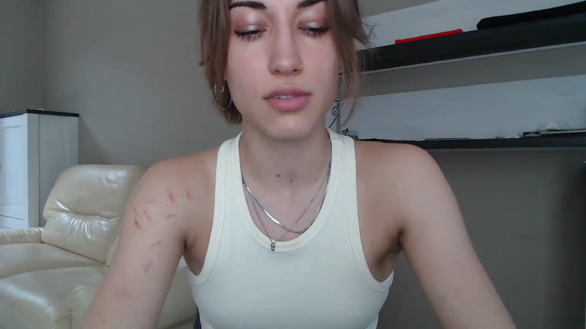 Gallery image thumbnail from GalaxyAnisia's myfreecams stream on, 08/25/2024, 13:01 image 20 of 20
