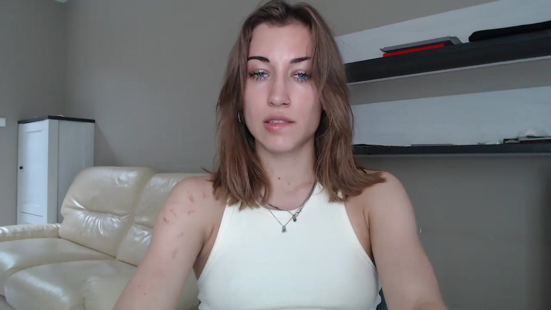 Gallery image thumbnail from GalaxyAnisia's myfreecams stream on, 08/25/2024, 14:04 image 6 of 20