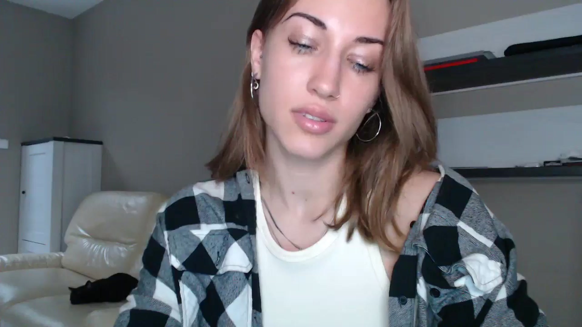 Gallery image thumbnail from GalaxyAnisia's myfreecams stream on, 08/25/2024, 15:23 image 16 of 20