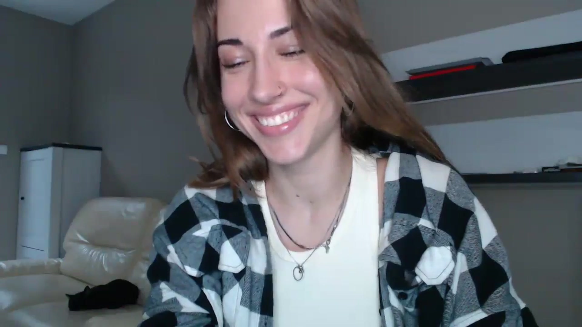 Gallery image thumbnail from GalaxyAnisia's myfreecams stream on, 08/25/2024, 15:23 image 19 of 20