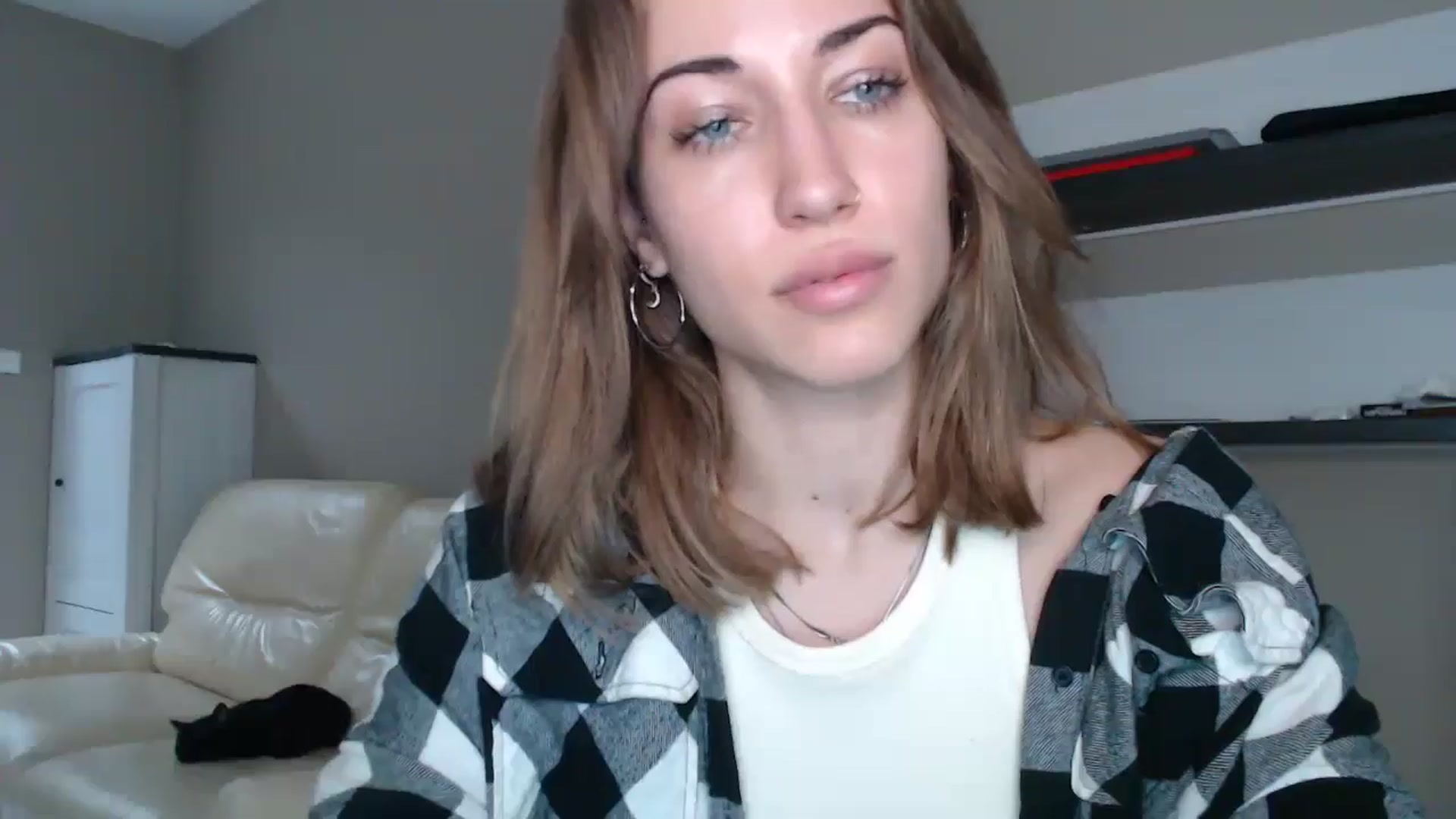 Gallery image thumbnail from GalaxyAnisia's myfreecams stream on, 08/25/2024, 15:23 image 13 of 20