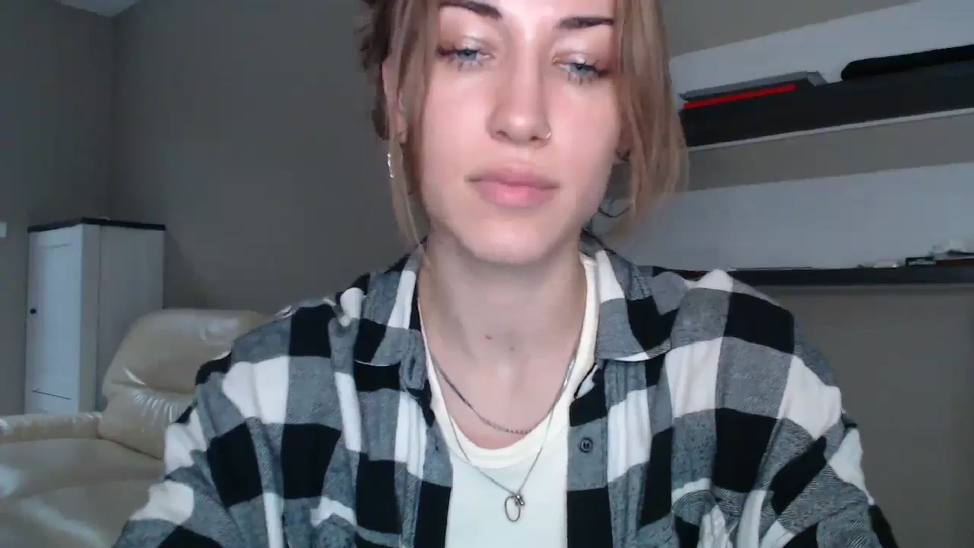 Gallery image thumbnail from GalaxyAnisia's myfreecams stream on, 08/25/2024, 15:51 image 12 of 20