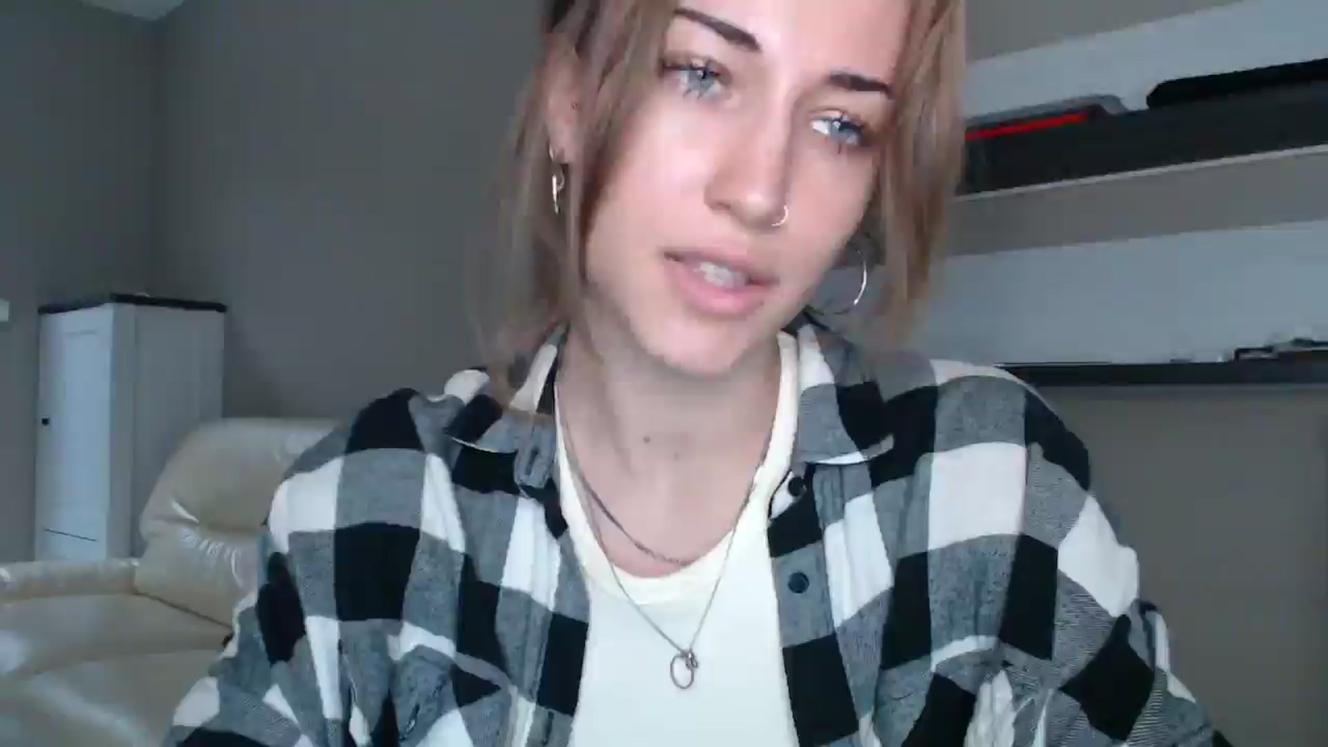 Gallery image thumbnail from GalaxyAnisia's myfreecams stream on, 08/25/2024, 15:51 image 10 of 20