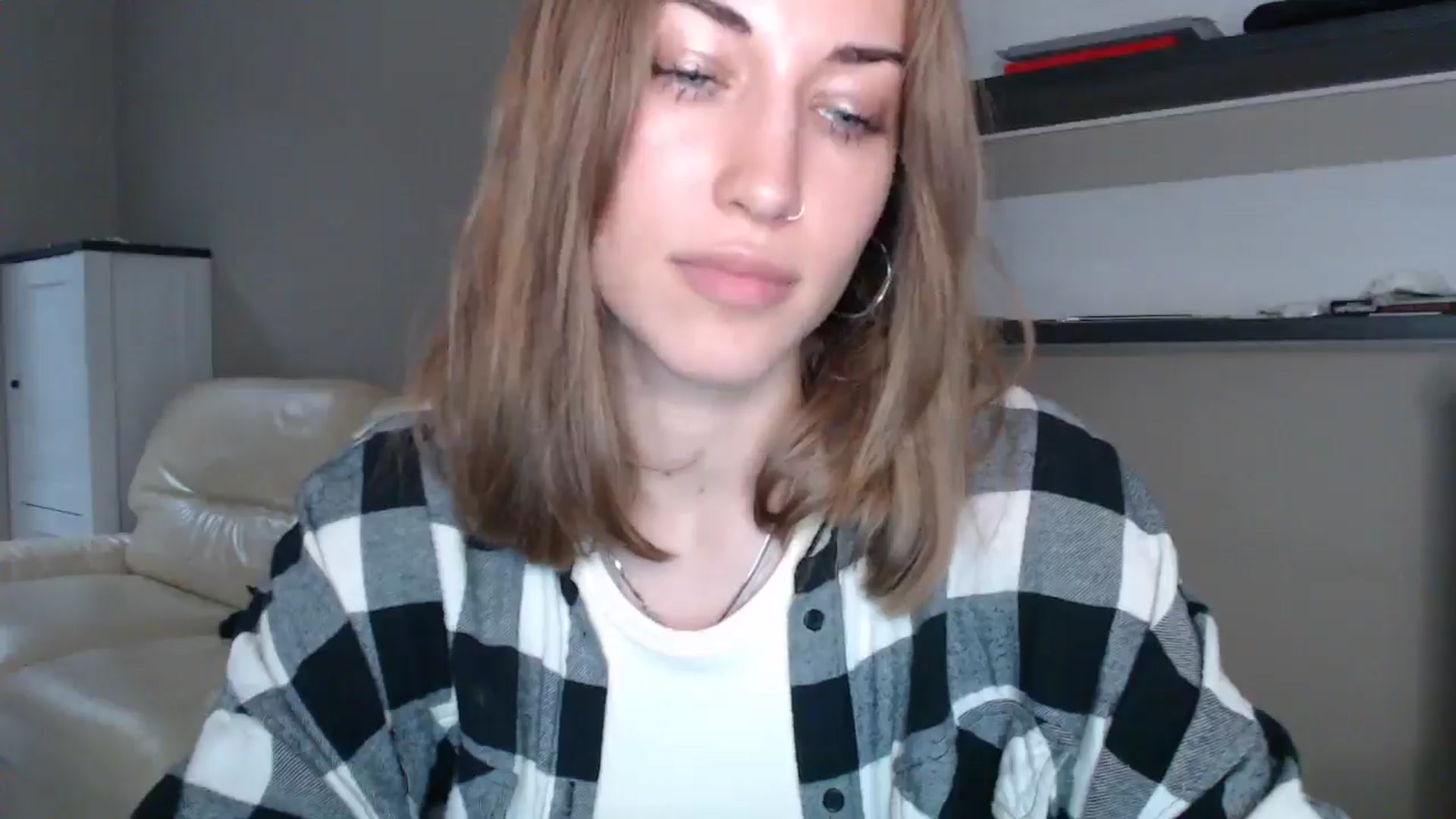 Gallery image thumbnail from GalaxyAnisia's myfreecams stream on, 08/25/2024, 16:36 image 5 of 20