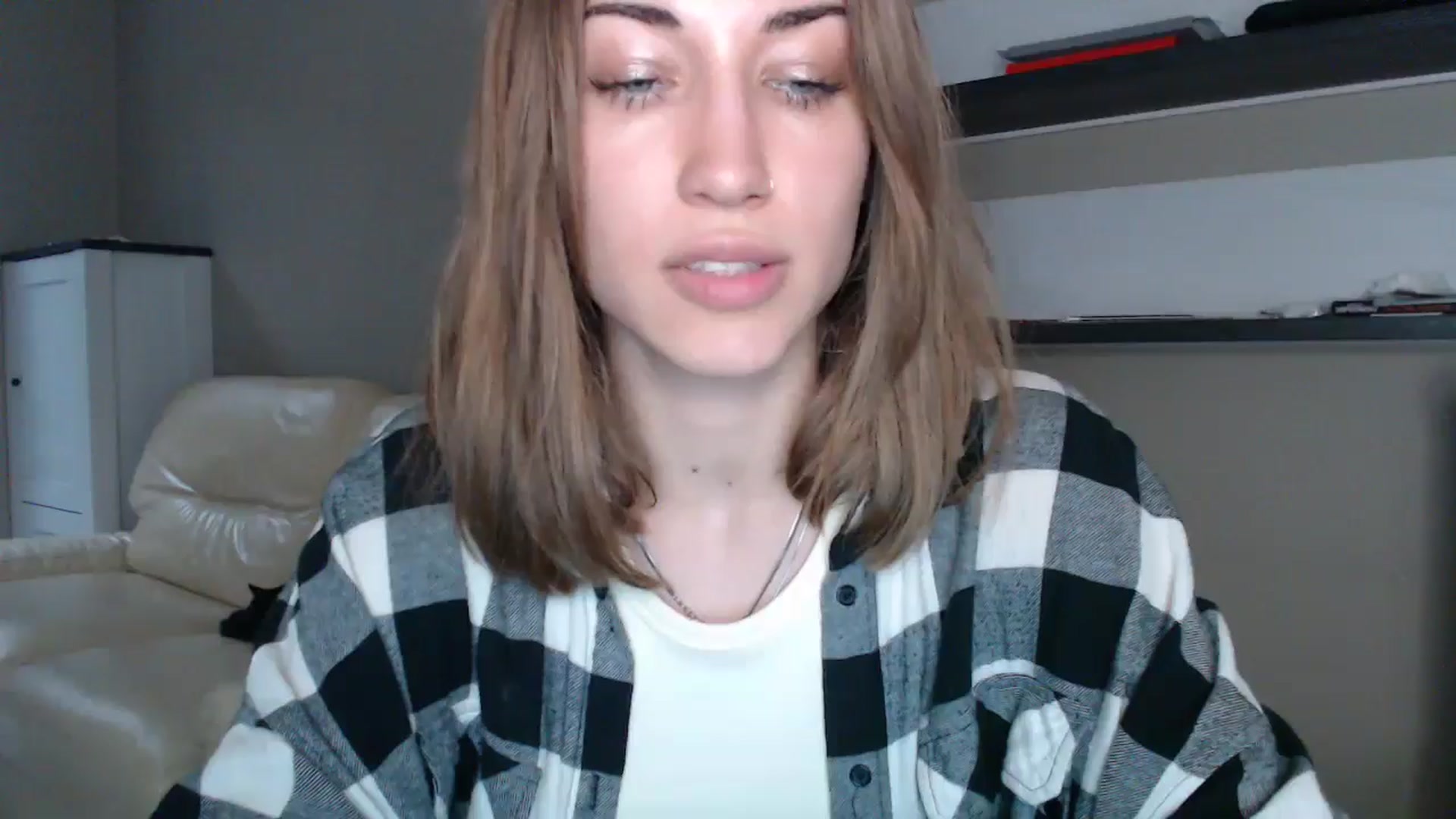 Gallery image thumbnail from GalaxyAnisia's myfreecams stream on, 08/25/2024, 16:36 image 1 of 20