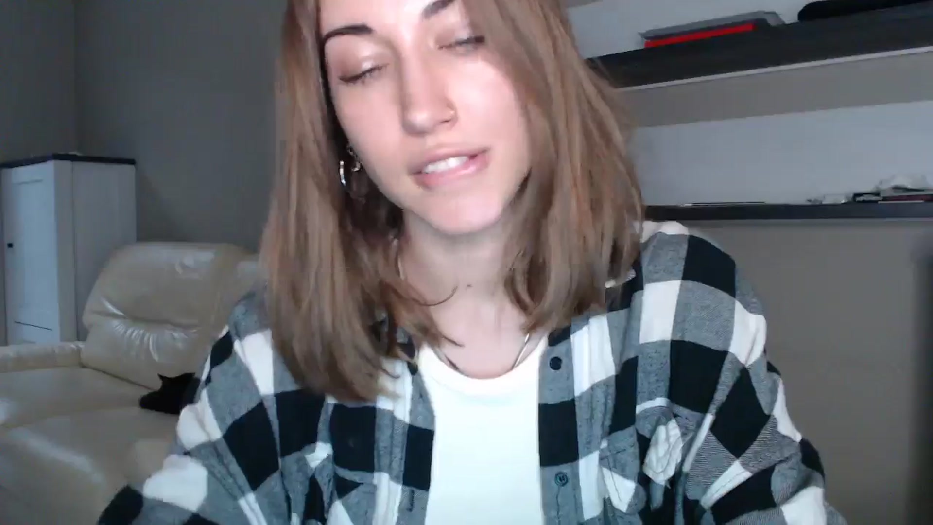 Gallery image thumbnail from GalaxyAnisia's myfreecams stream on, 08/25/2024, 16:36 image 13 of 20