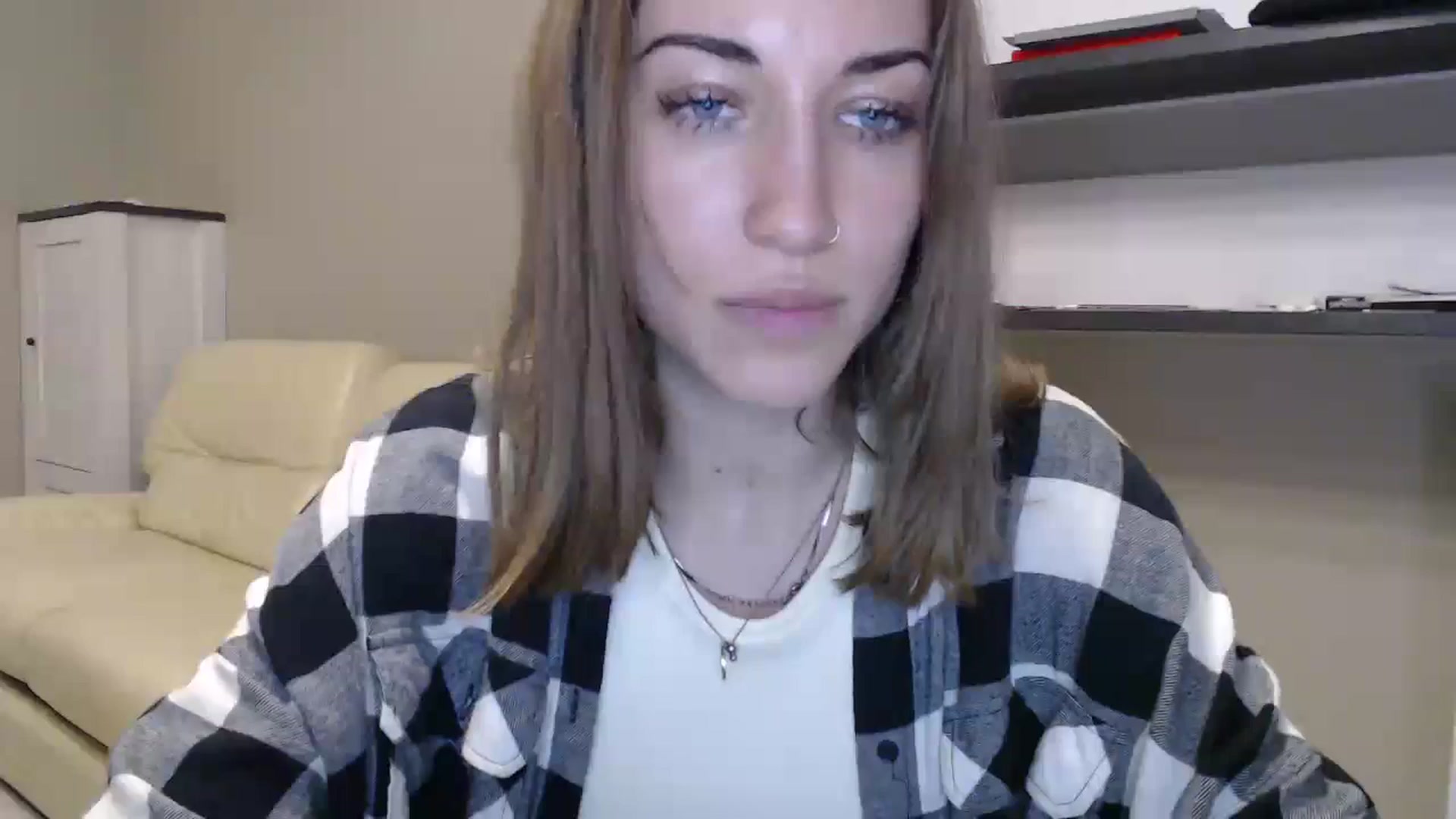 Gallery image thumbnail from GalaxyAnisia's myfreecams stream on, 08/25/2024, 19:15 image 17 of 20