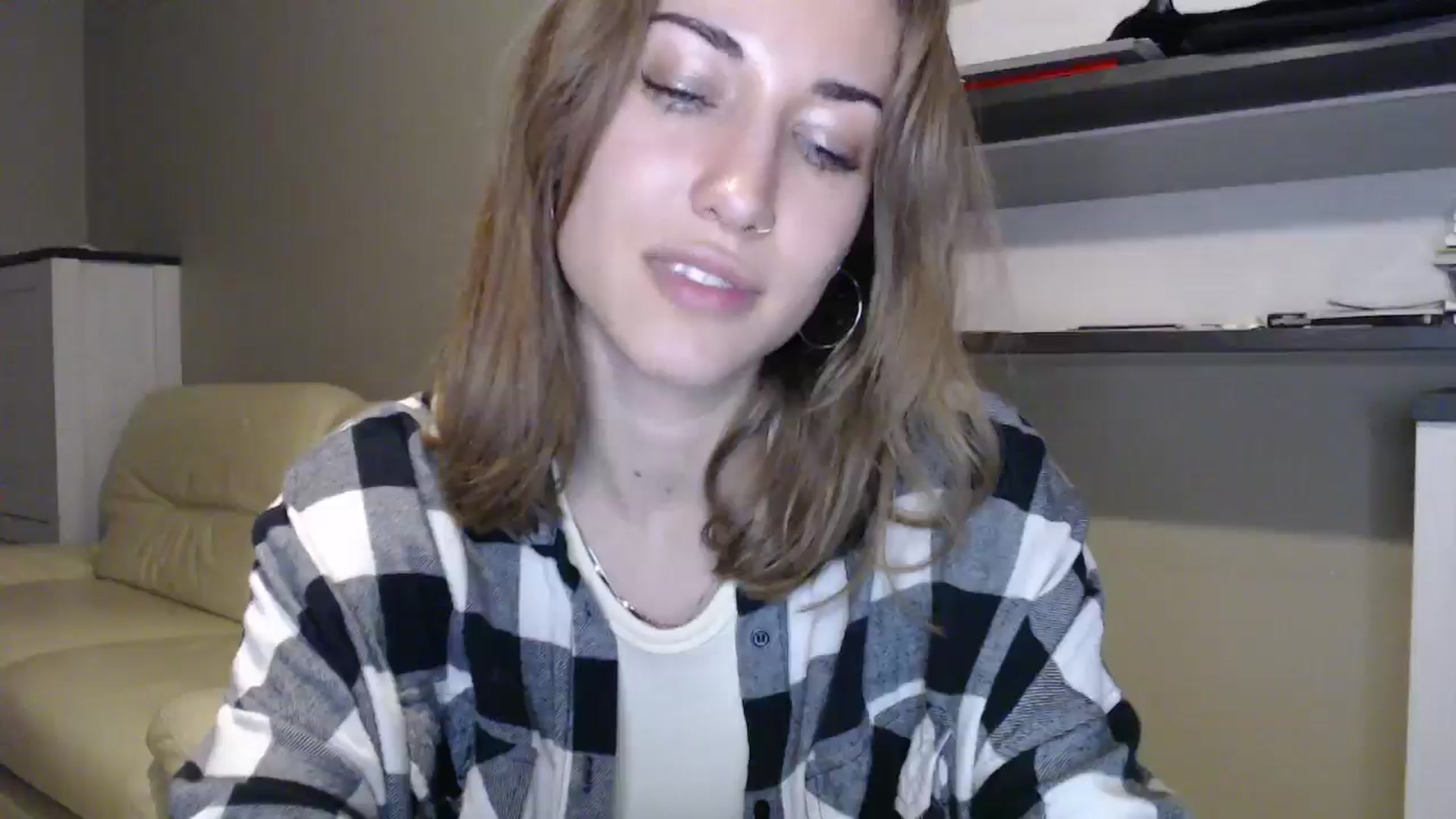 Gallery image thumbnail from GalaxyAnisia's myfreecams stream on, 08/25/2024, 20:48 image 5 of 20