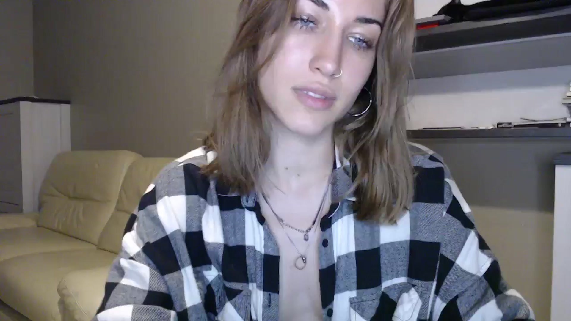 Gallery image thumbnail from GalaxyAnisia's myfreecams stream on, 08/25/2024, 20:48 image 10 of 20