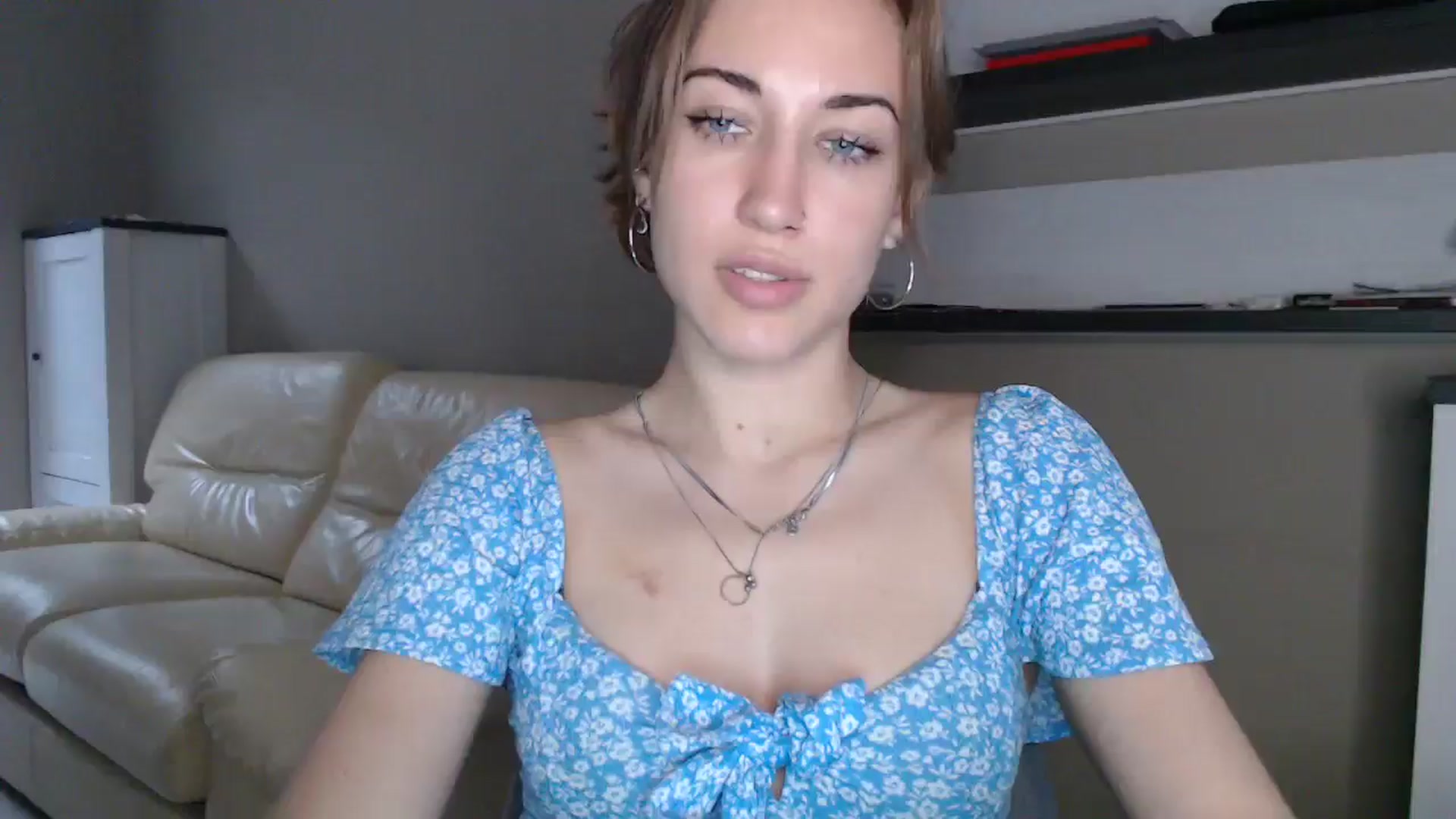 Gallery image thumbnail from GalaxyAnisia's myfreecams stream on, 08/26/2024, 17:24 image 11 of 20