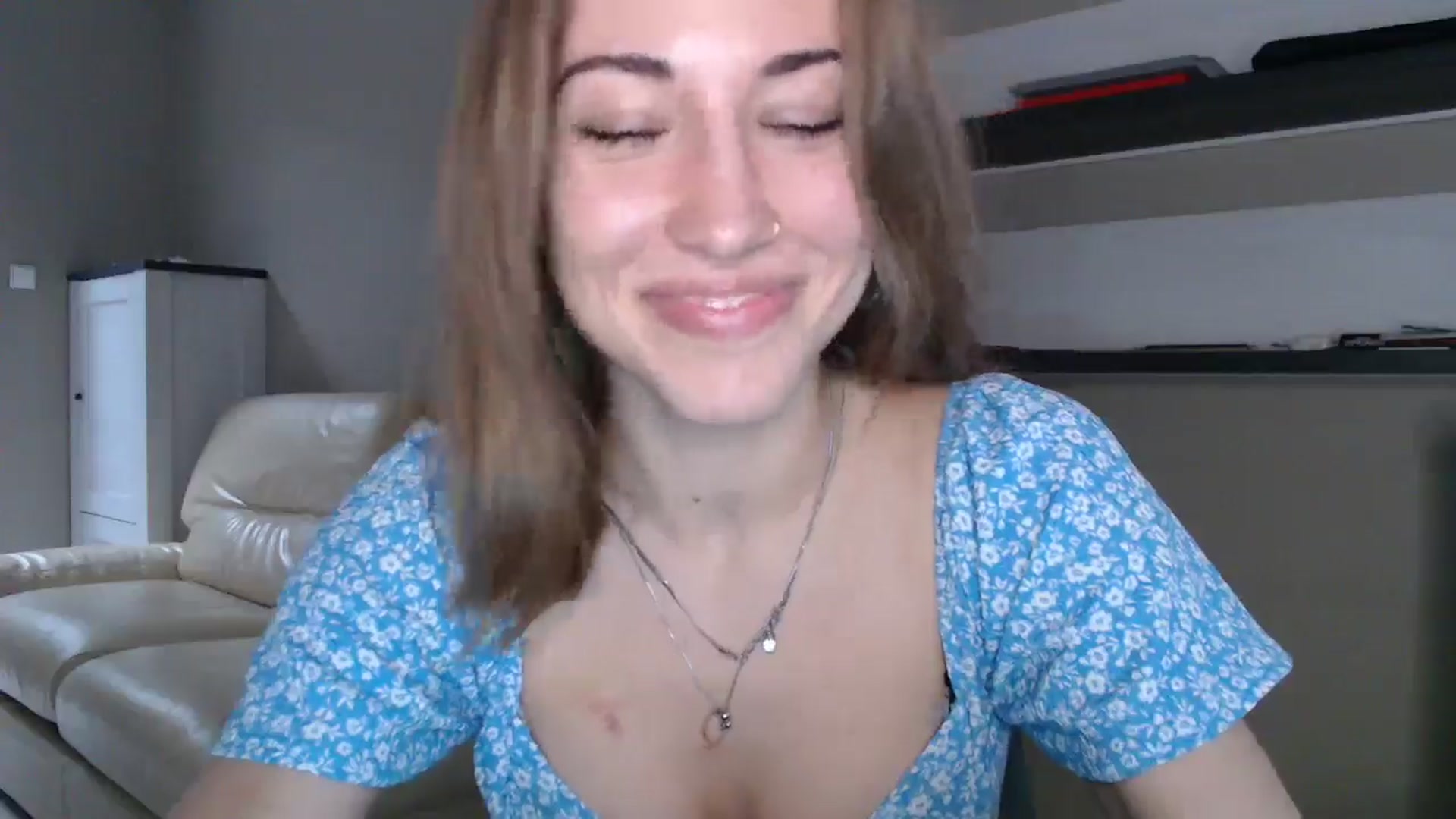 Gallery image thumbnail from GalaxyAnisia's myfreecams stream on, 08/26/2024, 17:24 image 3 of 20