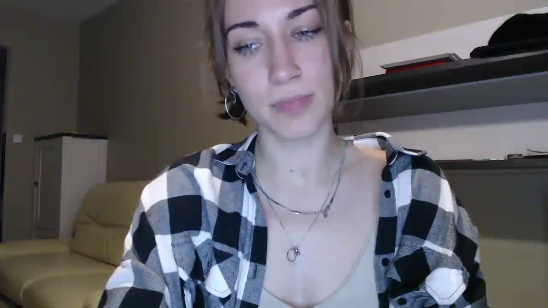 Gallery image thumbnail from GalaxyAnisia's myfreecams stream on, 08/26/2024, 18:49 image 6 of 20