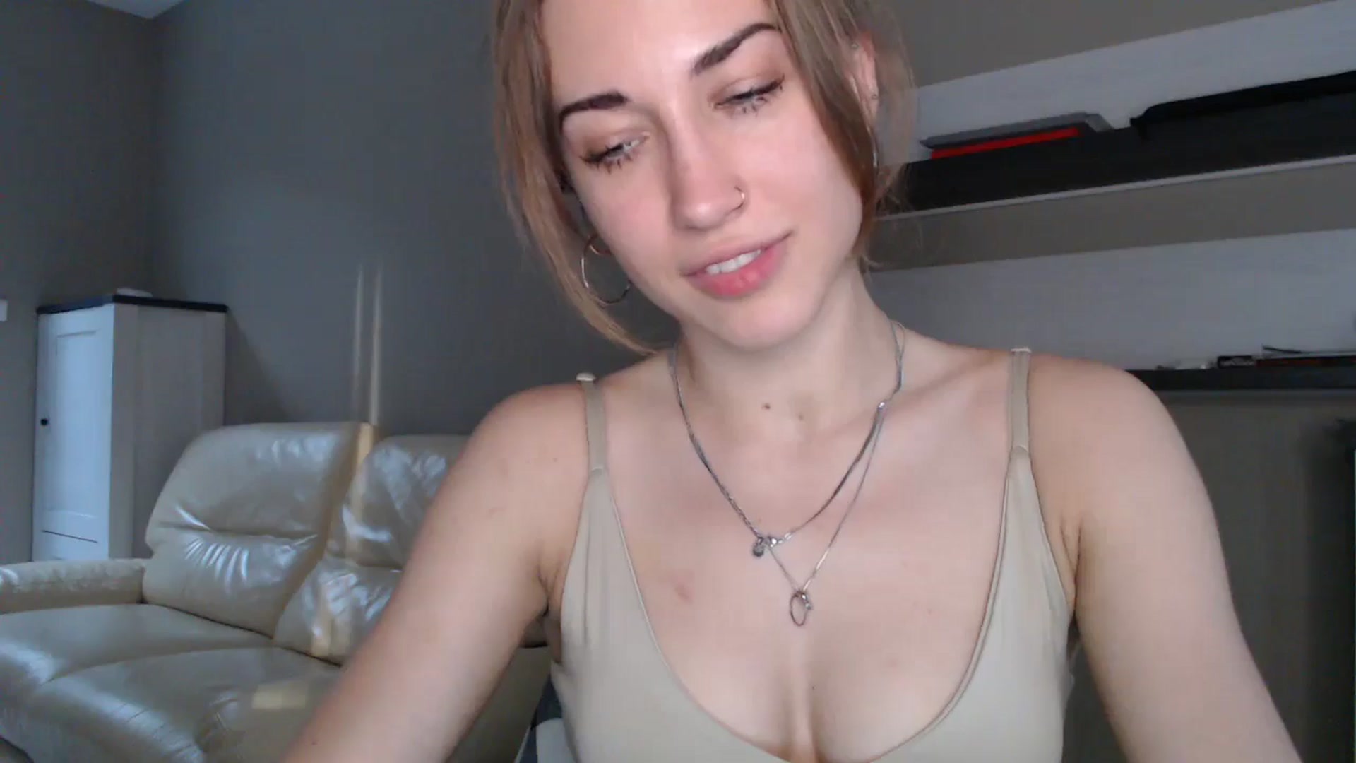 Gallery image thumbnail from GalaxyAnisia's myfreecams stream on, 08/29/2024, 16:47 image 16 of 20